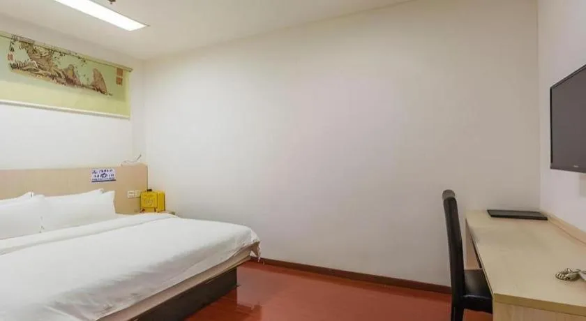 Bed in Guangzhou Hailian Hotel - Haizhu District Binjiang East Road Metro Station