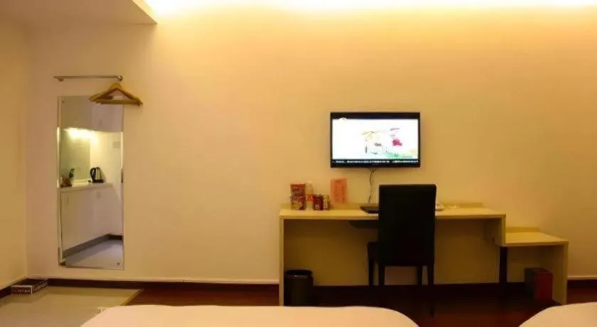 Bed in Guangzhou Hailian Hotel - Haizhu District Binjiang East Road Metro Station