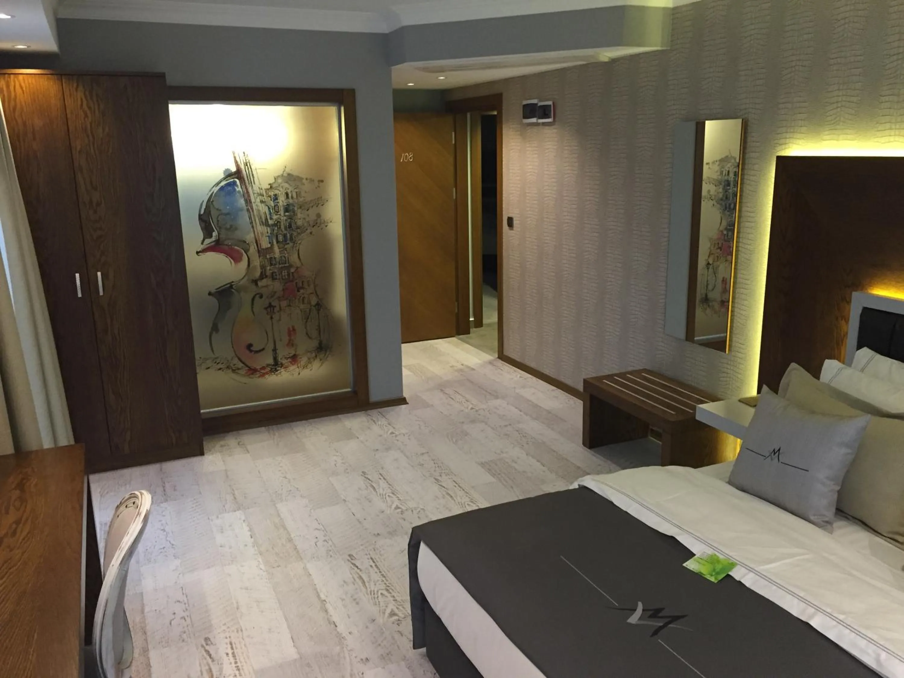 Balcony/Terrace, Bed in Maison Vourla Hotel