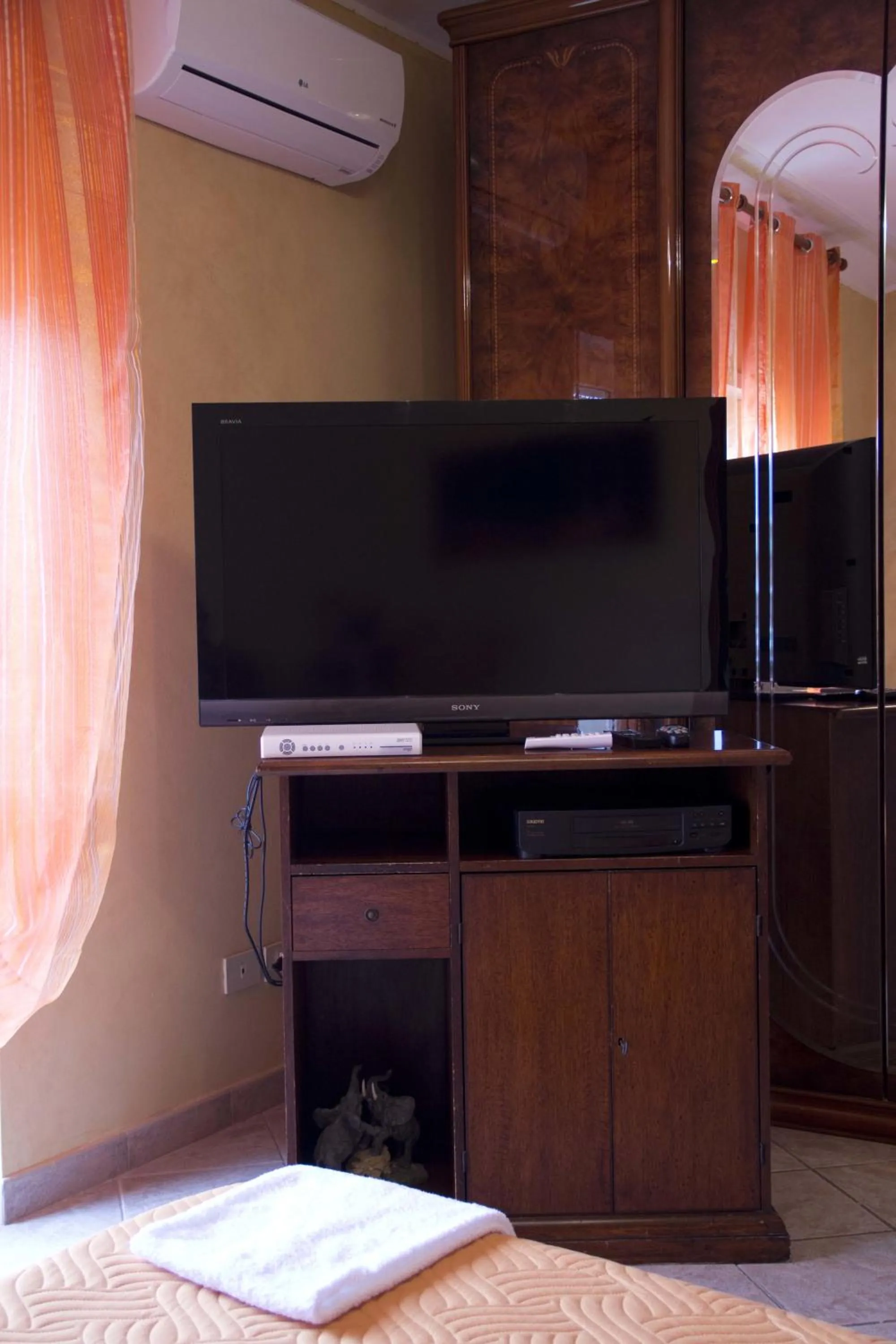 TV and multimedia in Bb Smallville