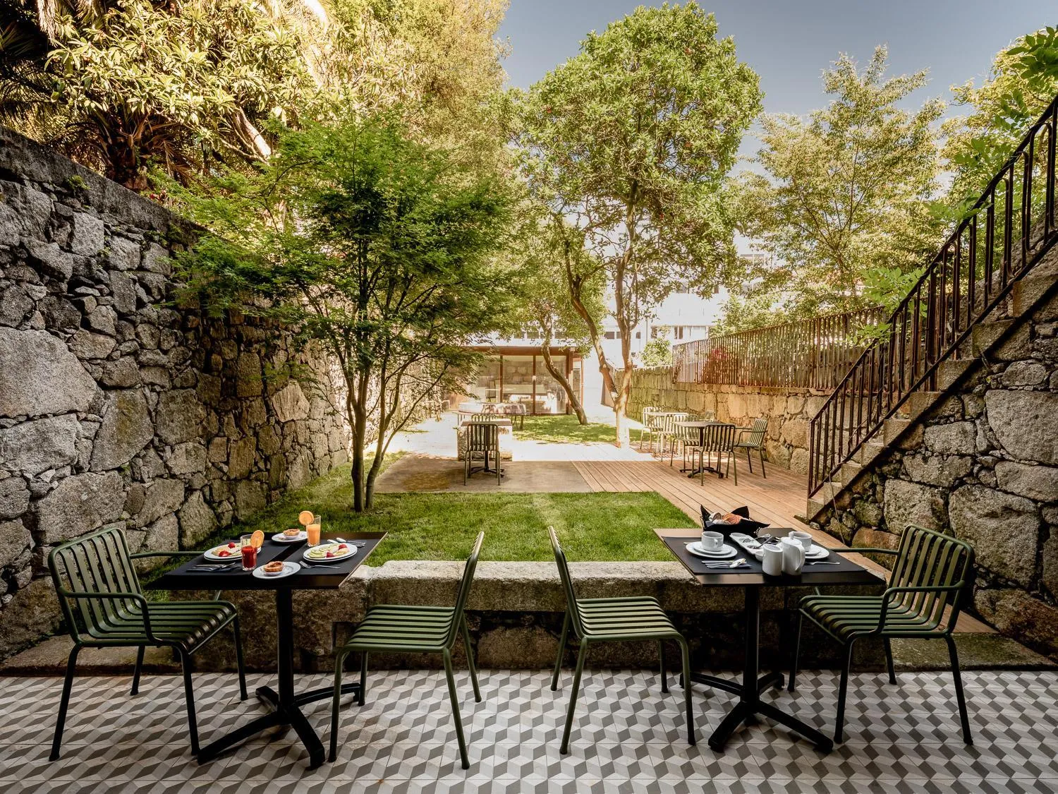 Garden in Malmerendas Boutique Lodging