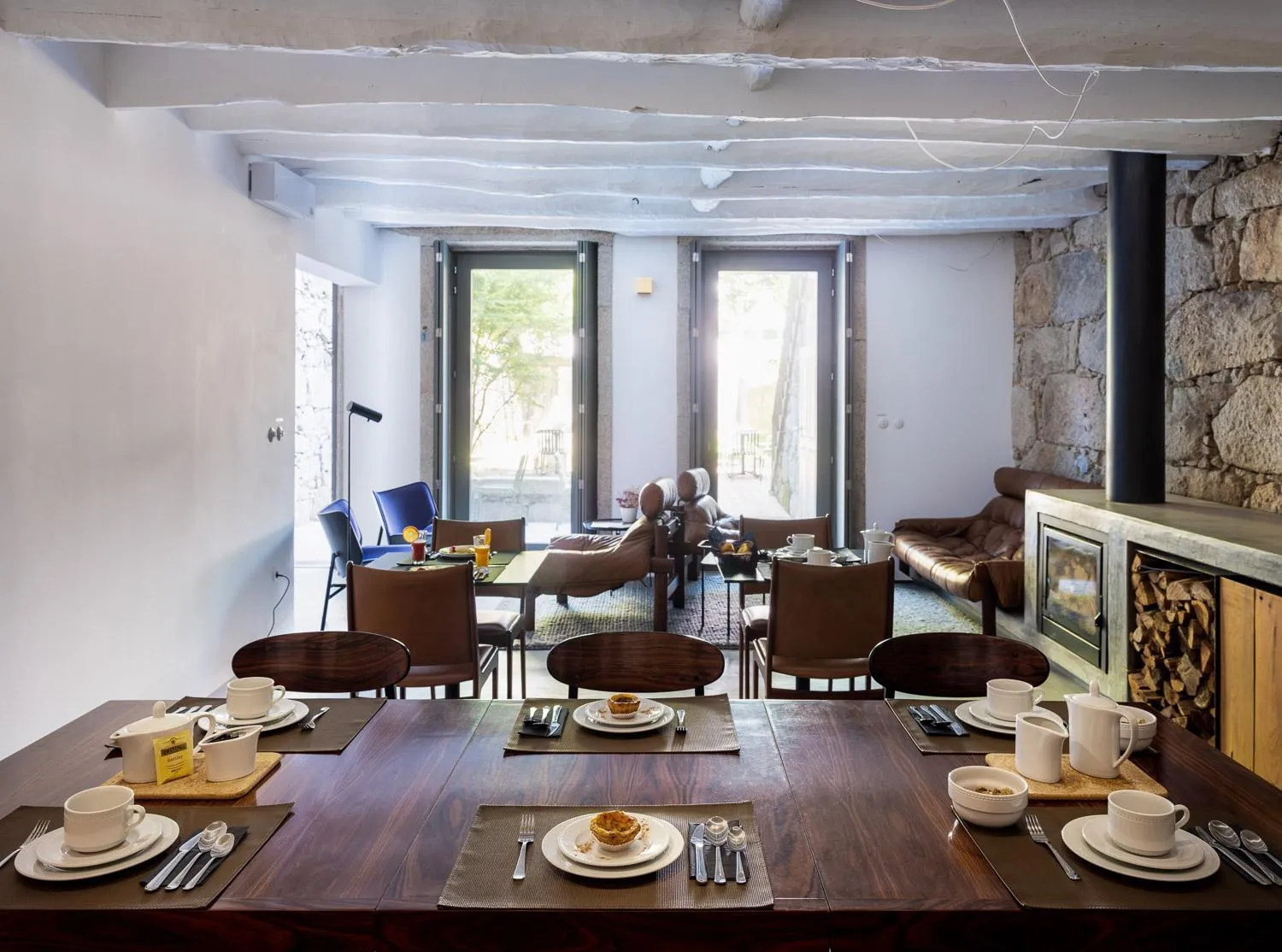 Continental breakfast in Malmerendas Boutique Lodging