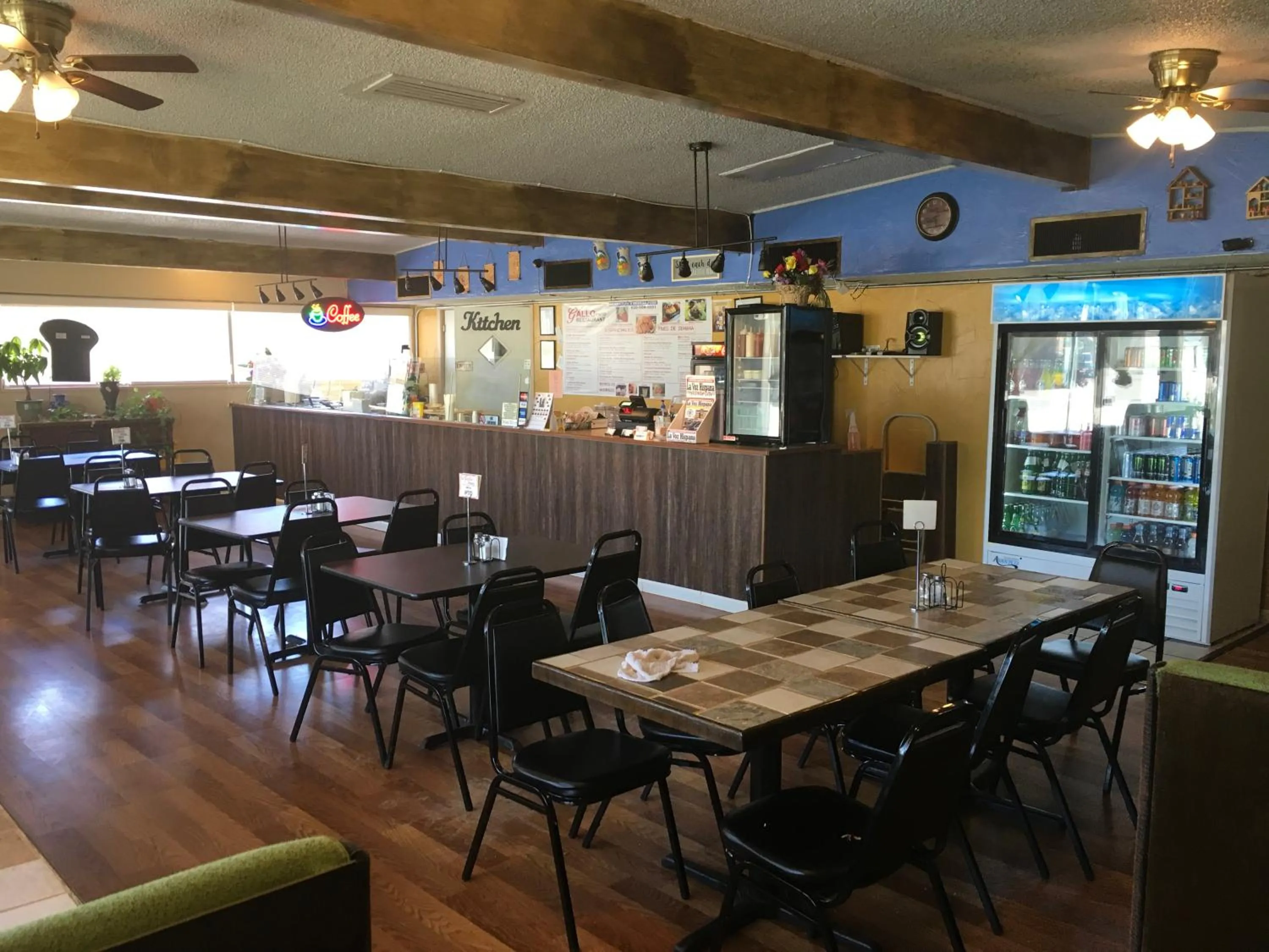 Restaurant/places to eat in Budget Inn Lafonda Motel