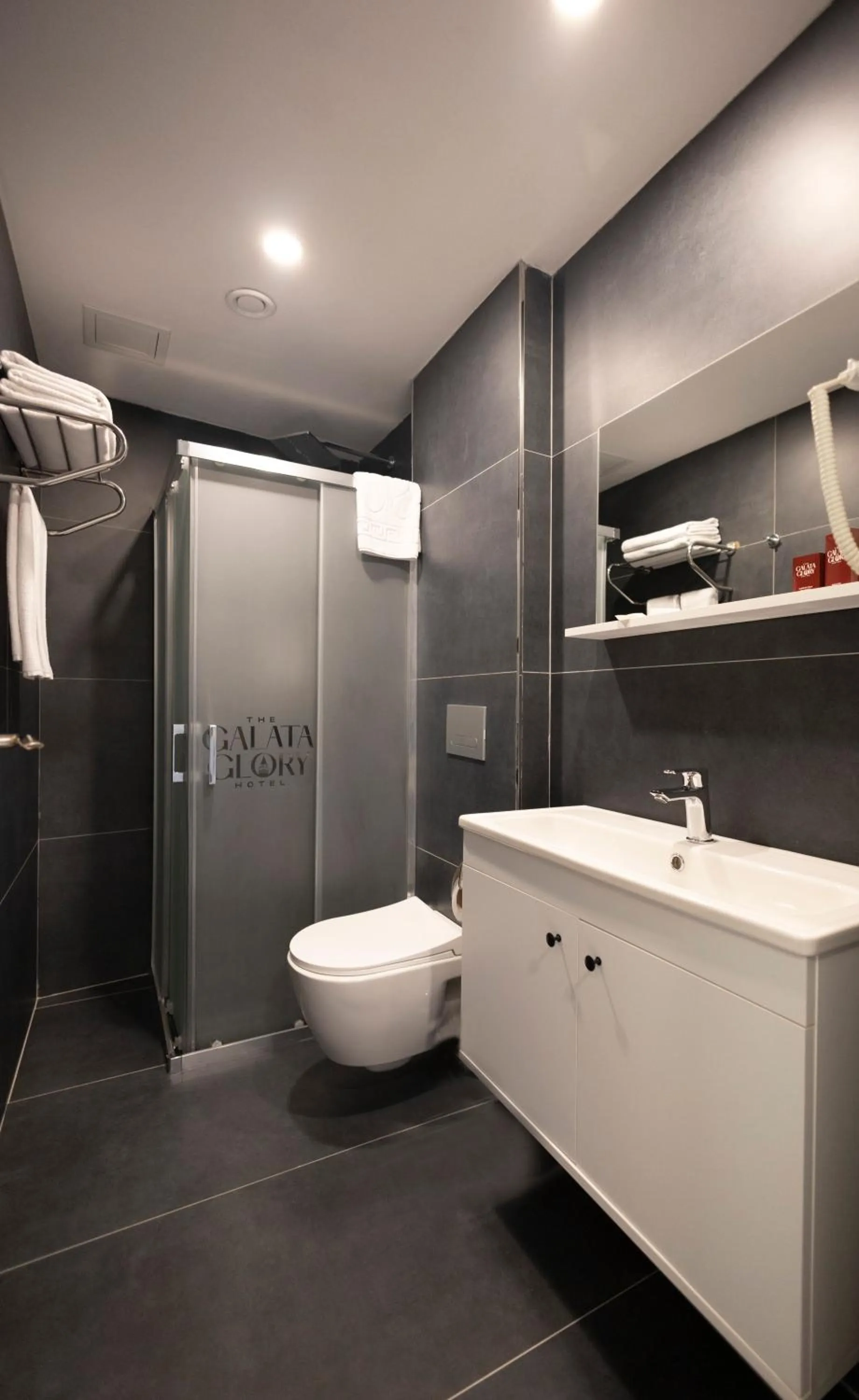 Shower in The Galata Glory Hotel