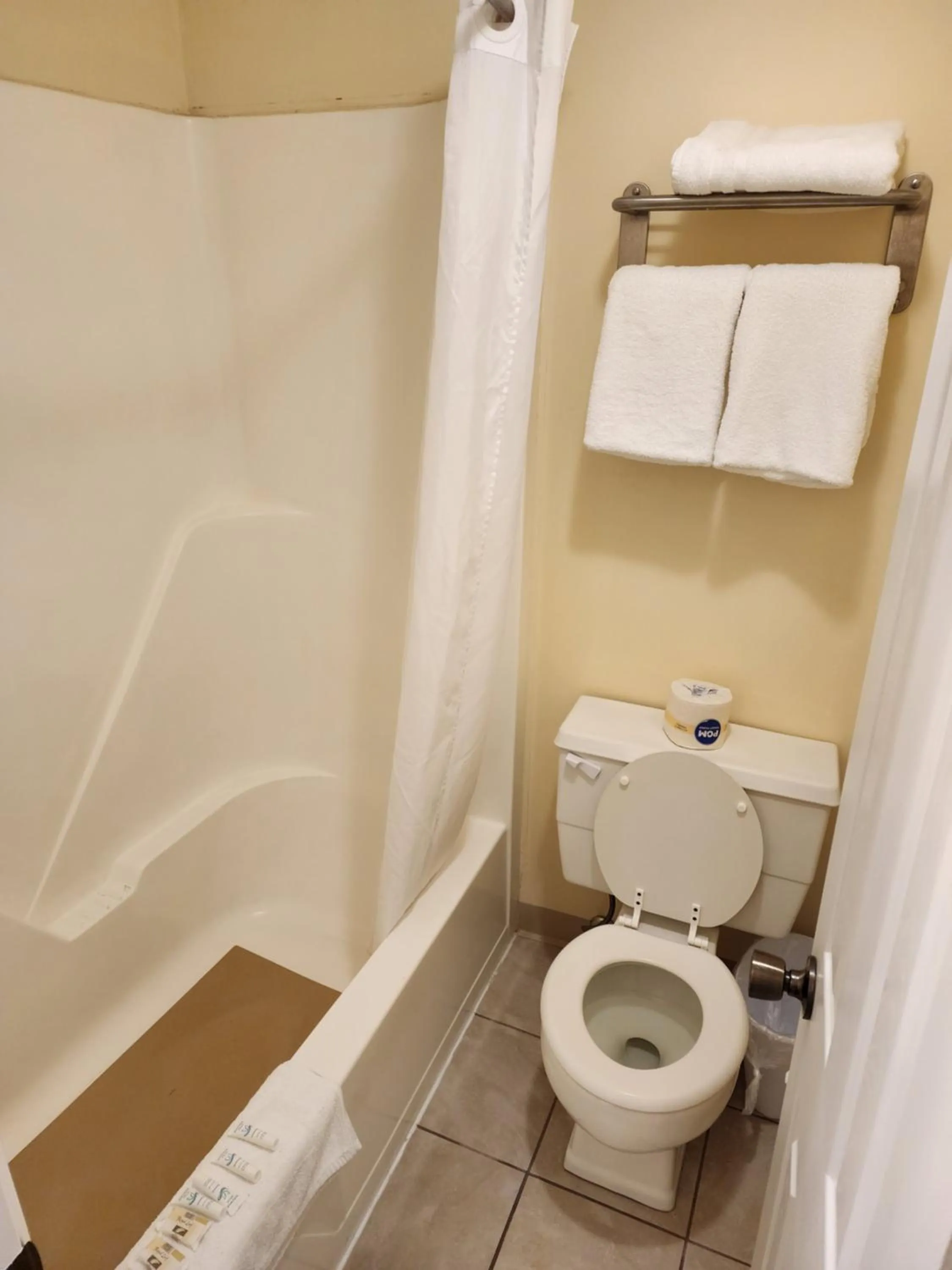 Shower in Grantsburg Inn