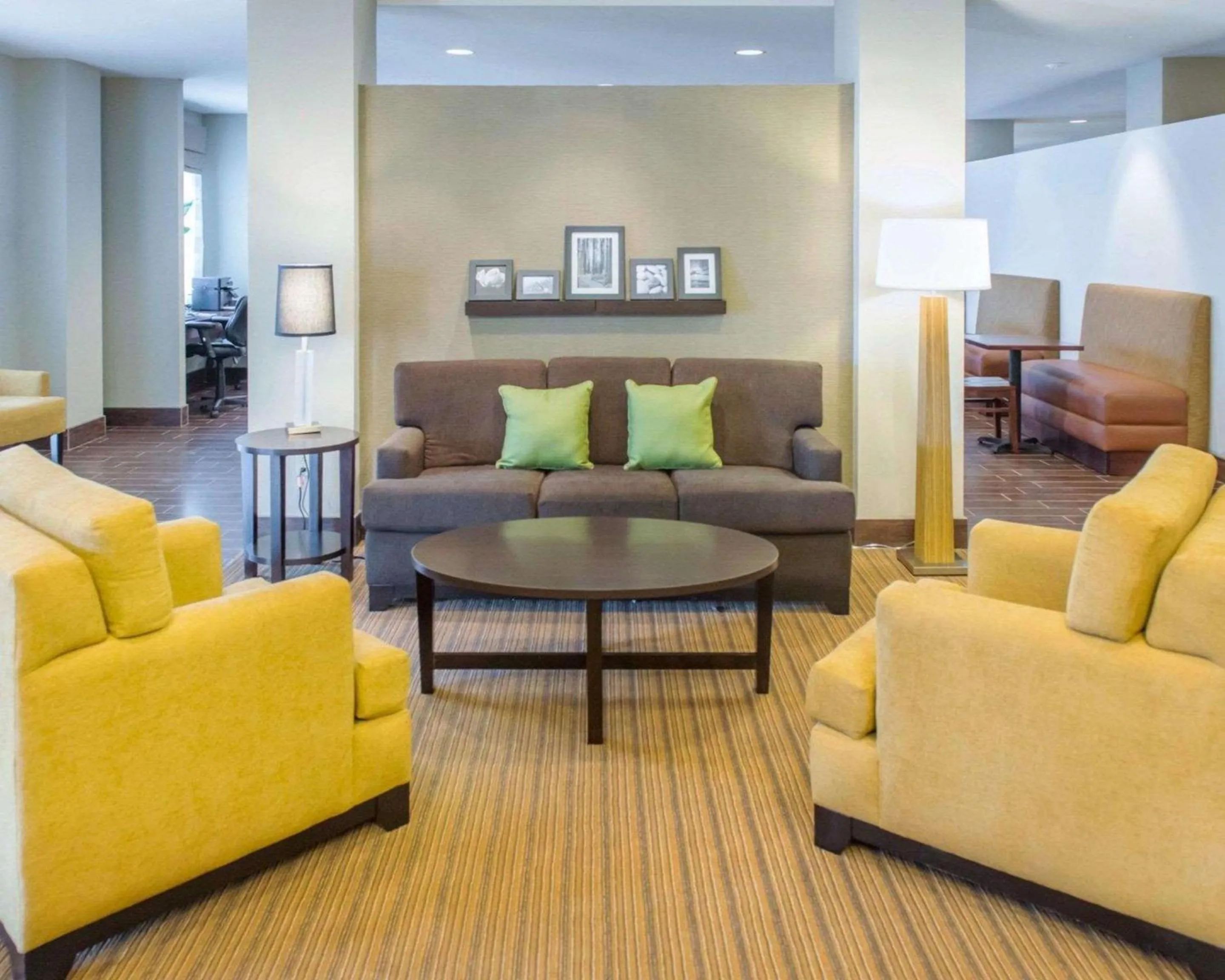 Lobby or reception in Sleep Inn & Suites Defuniak Springs - Crestview
