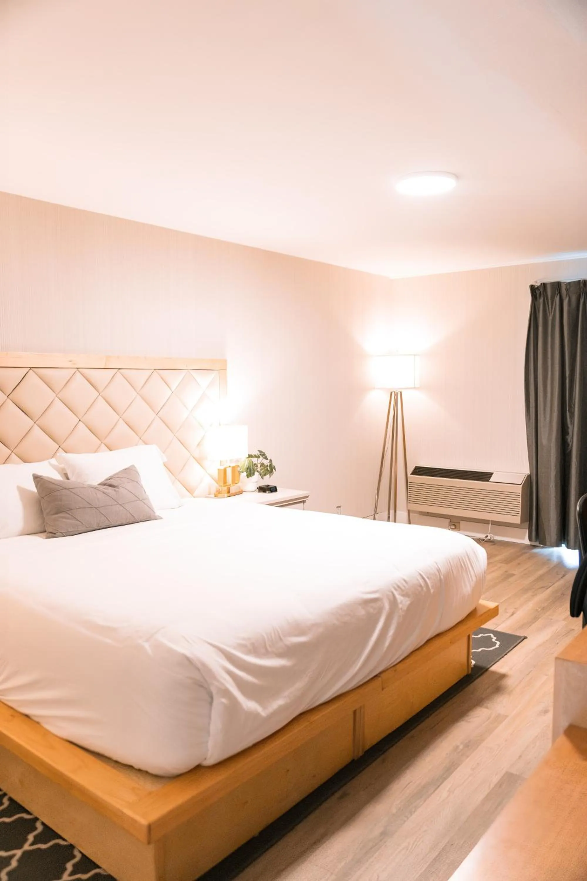 Bedroom, Bed in Hotel Civilia Lakeside by Civilia Golf Retreat