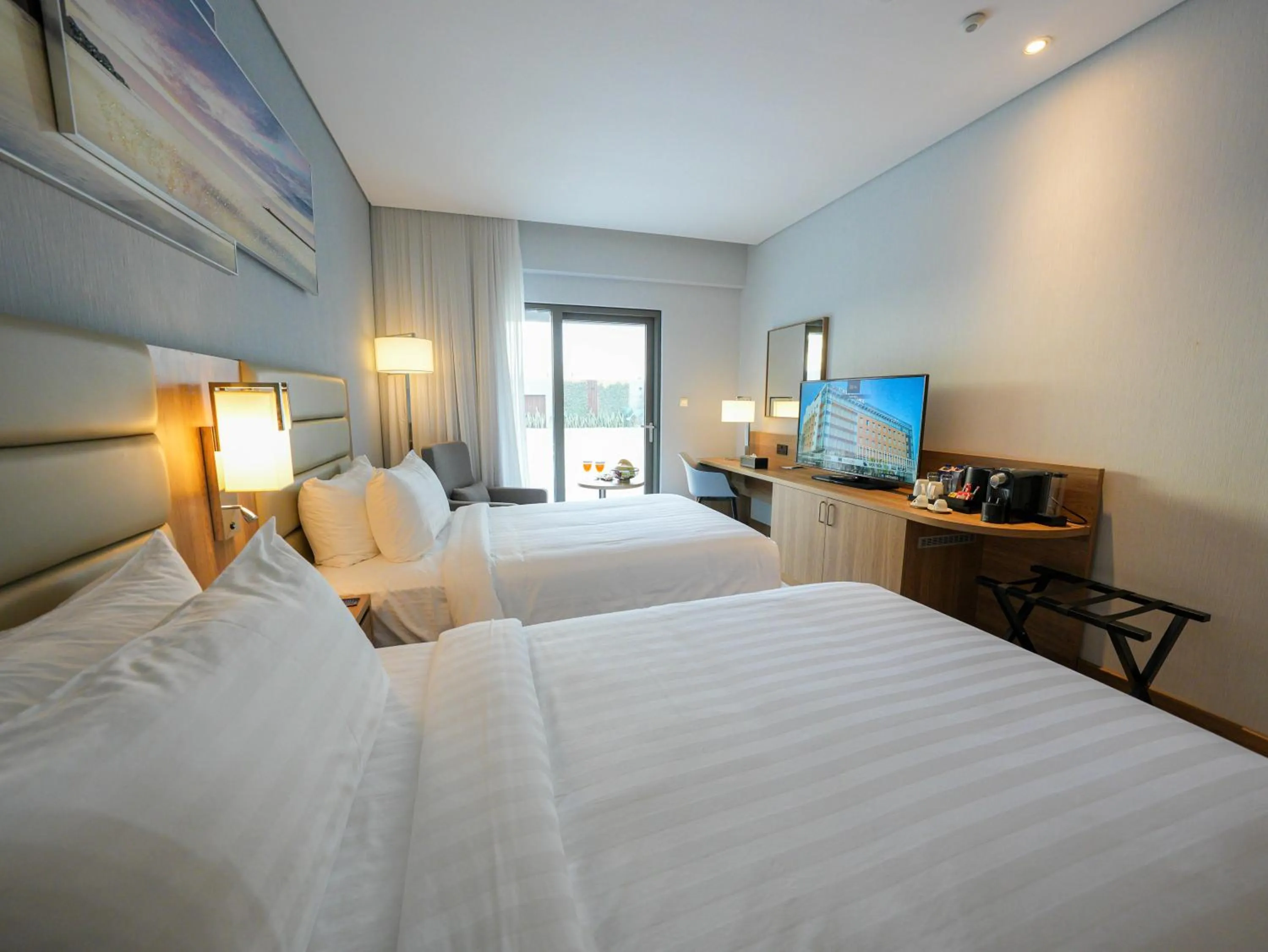 Photo of the whole room, Bed in Casa Diora Hotel Al Rawdah