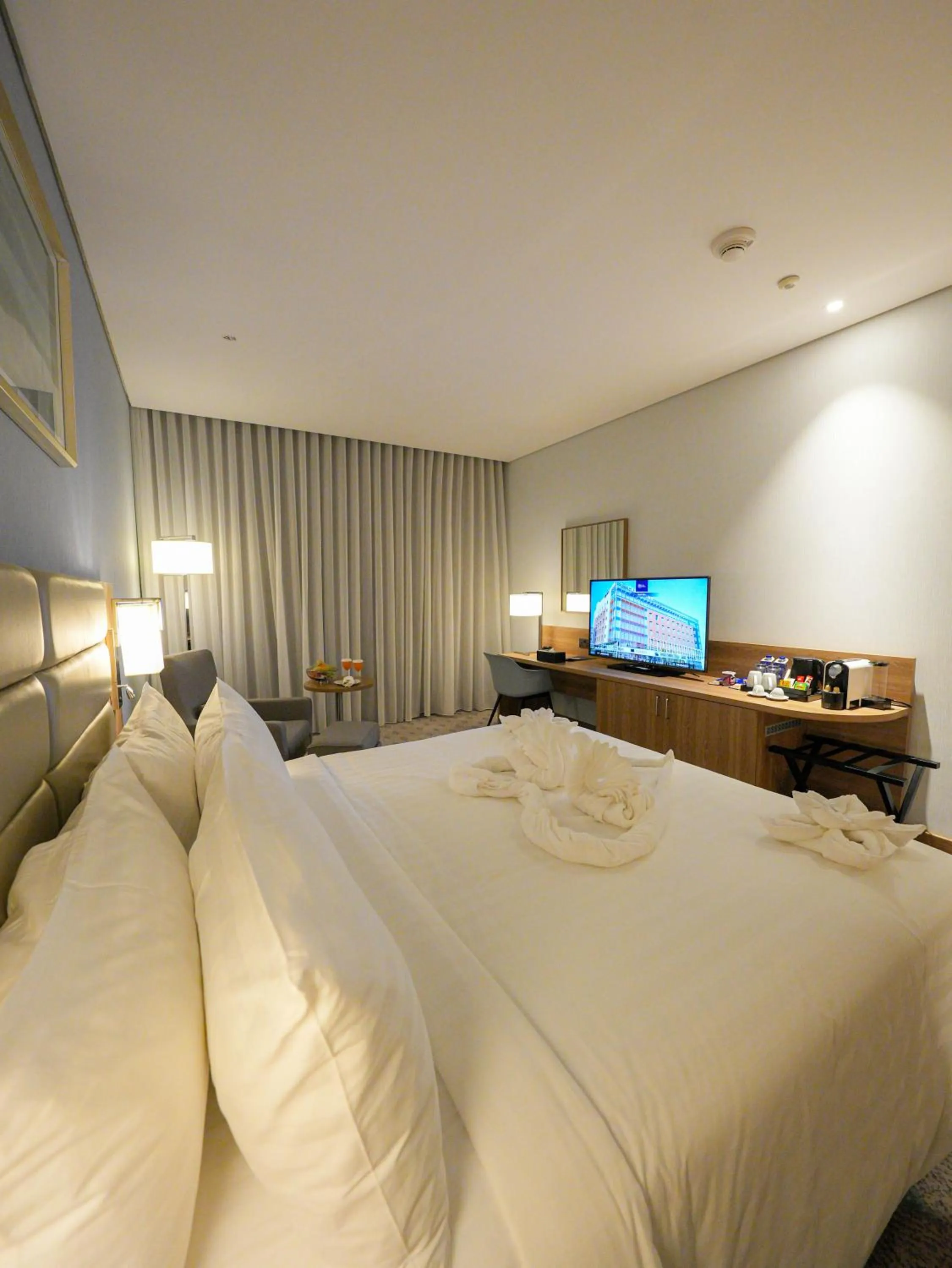 Bedroom, Bed in Casa Diora Hotel Al Rawdah