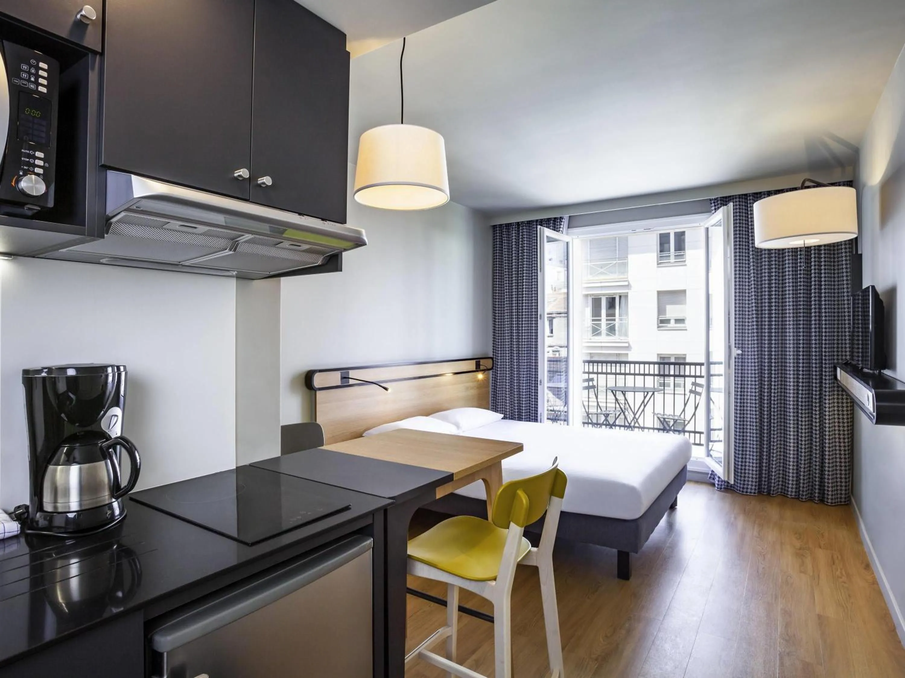 Bedroom in Aparthotel Adagio Access La Défense Puteaux