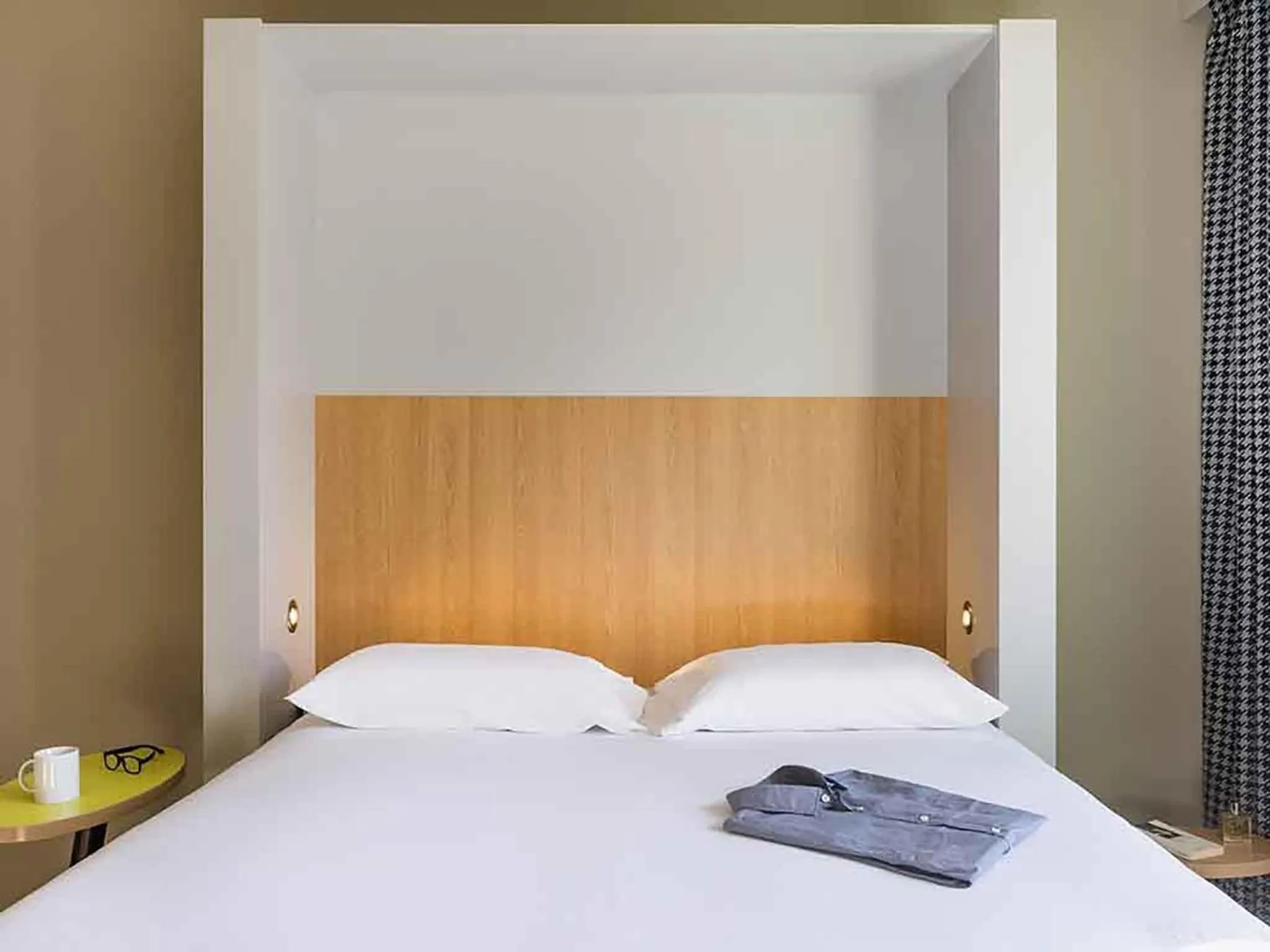 Bedroom, Bed in Aparthotel Adagio Access La Défense Puteaux