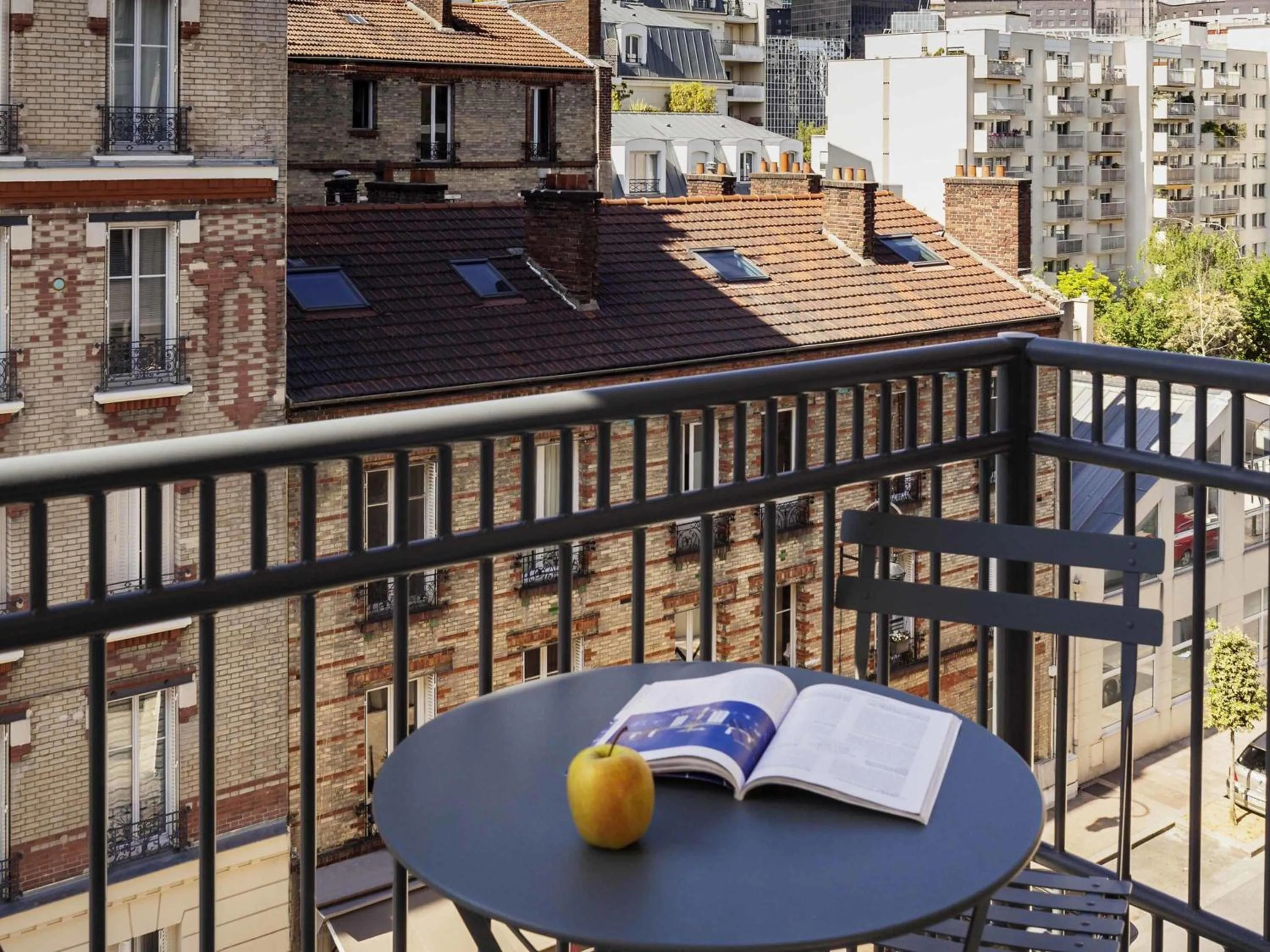 Bedroom in Aparthotel Adagio Access La Défense Puteaux