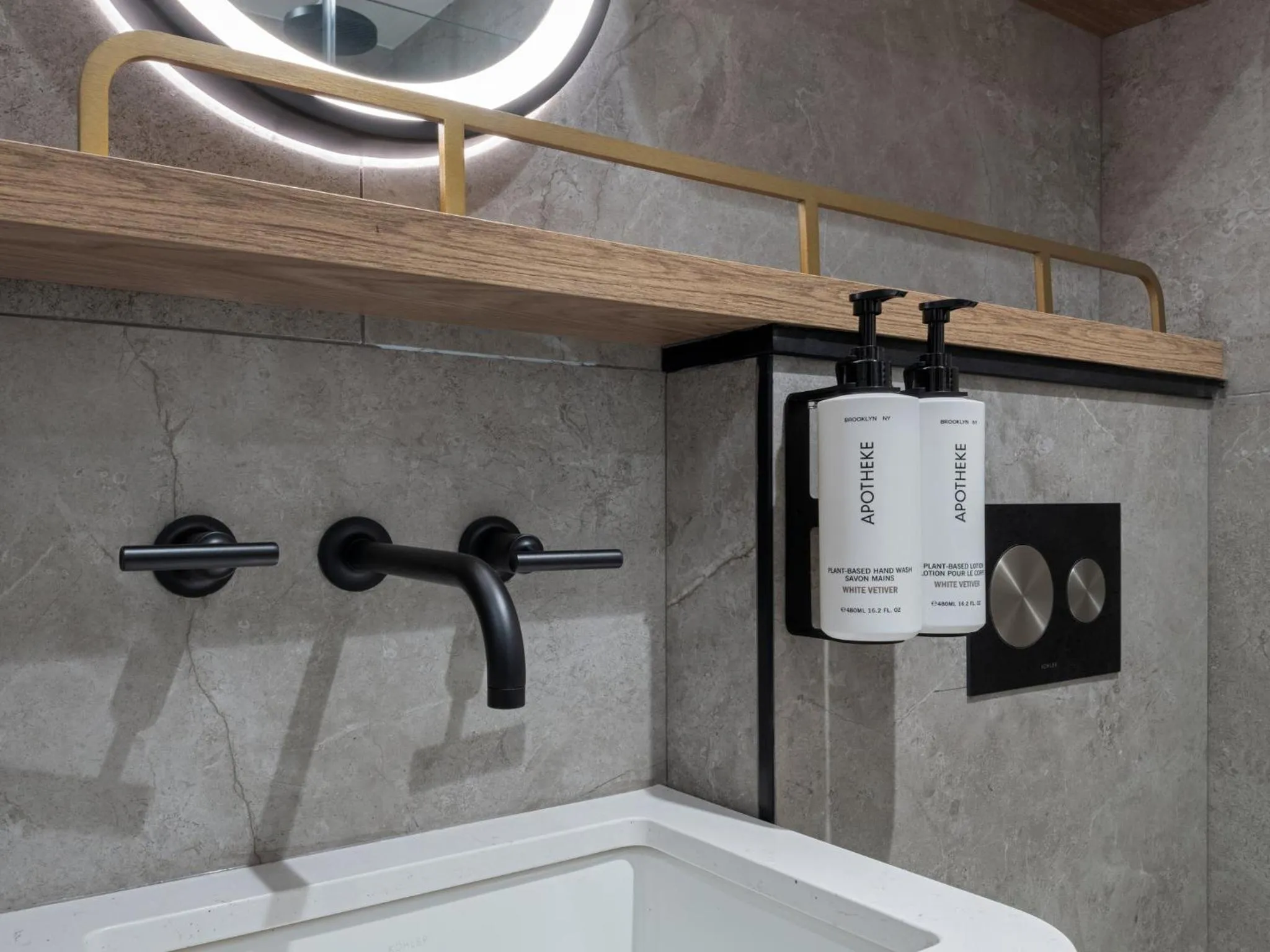 Photo of the whole room in voco Times Square - Broadway by IHG