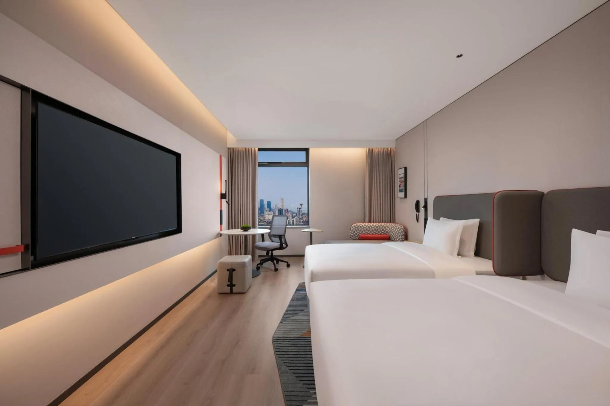 Photo of the whole room in Holiday Inn Express Wuhan Jianghan Road by IHG