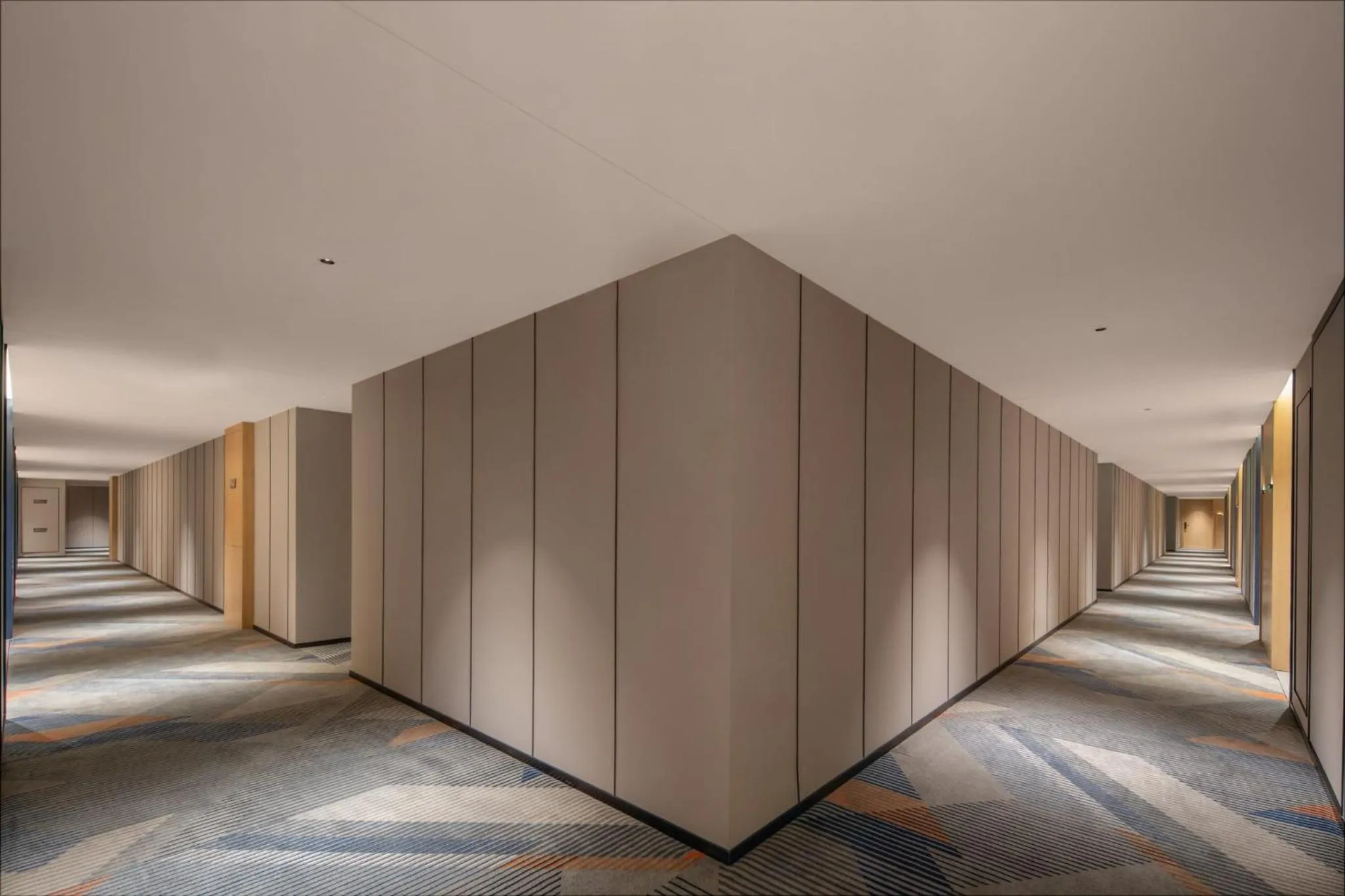 Lobby or reception in Holiday Inn Express Wuhan Jianghan Road by IHG