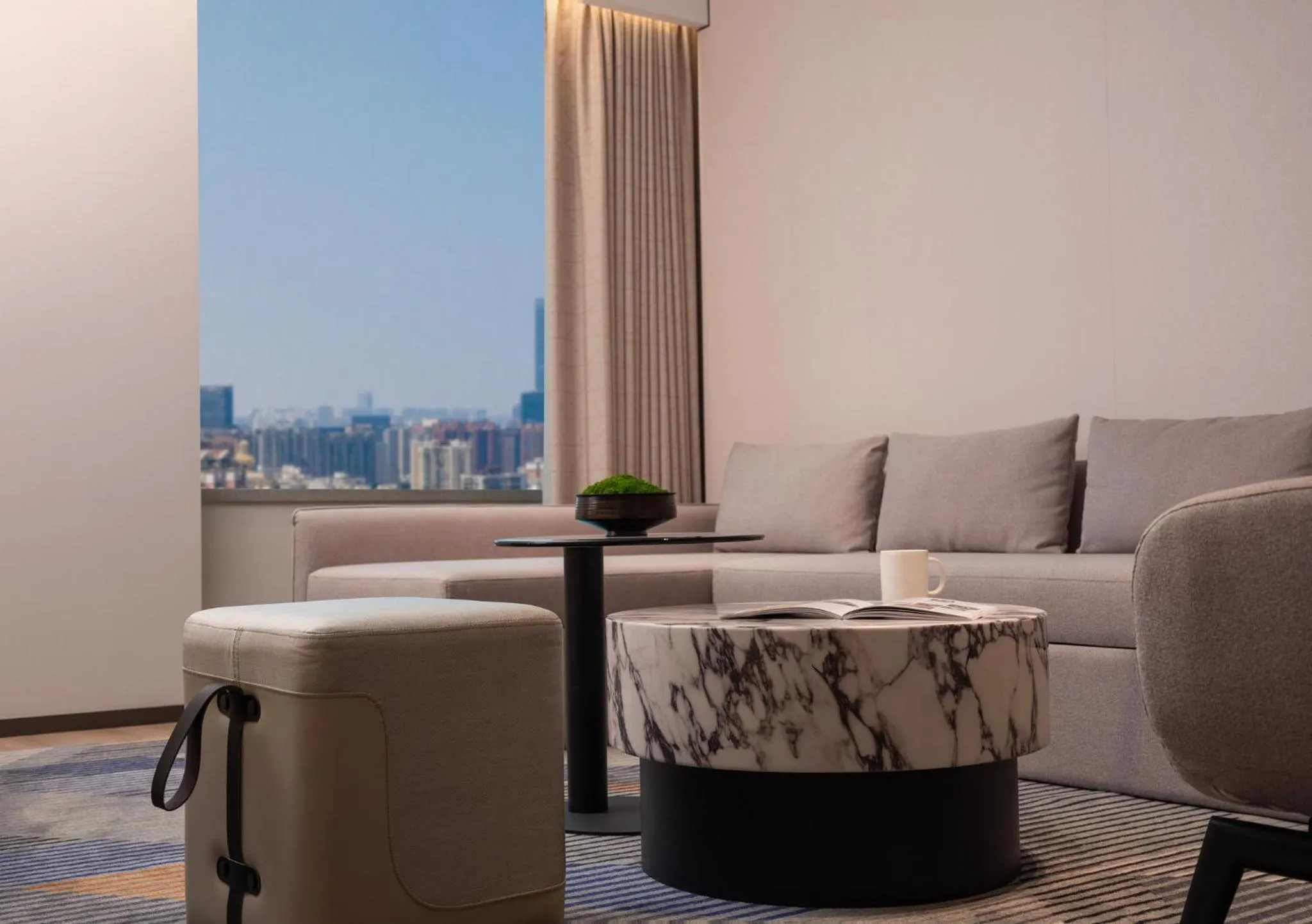 Photo of the whole room in Holiday Inn Express Wuhan Jianghan Road by IHG