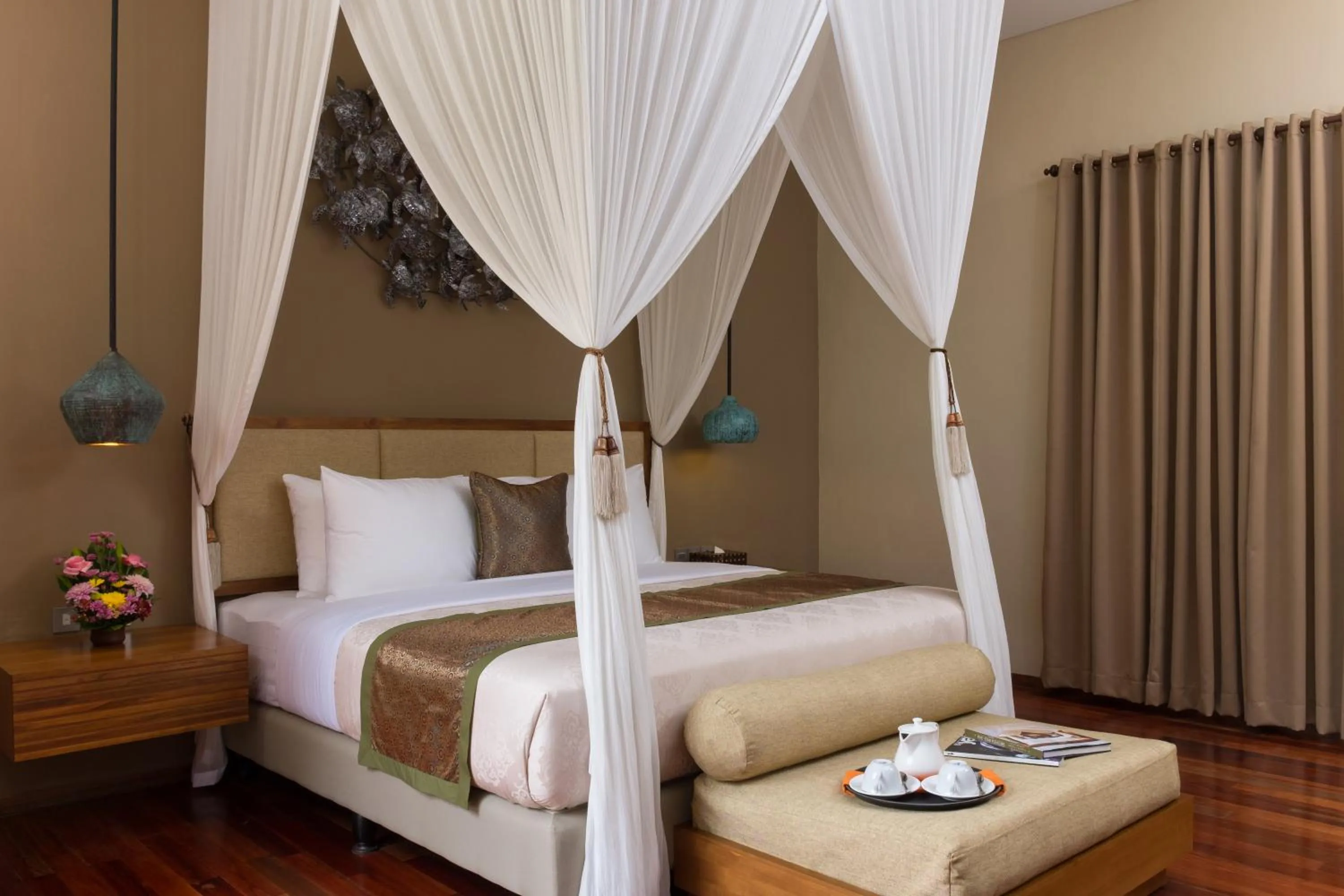 Day, Bed in The Secret Villas