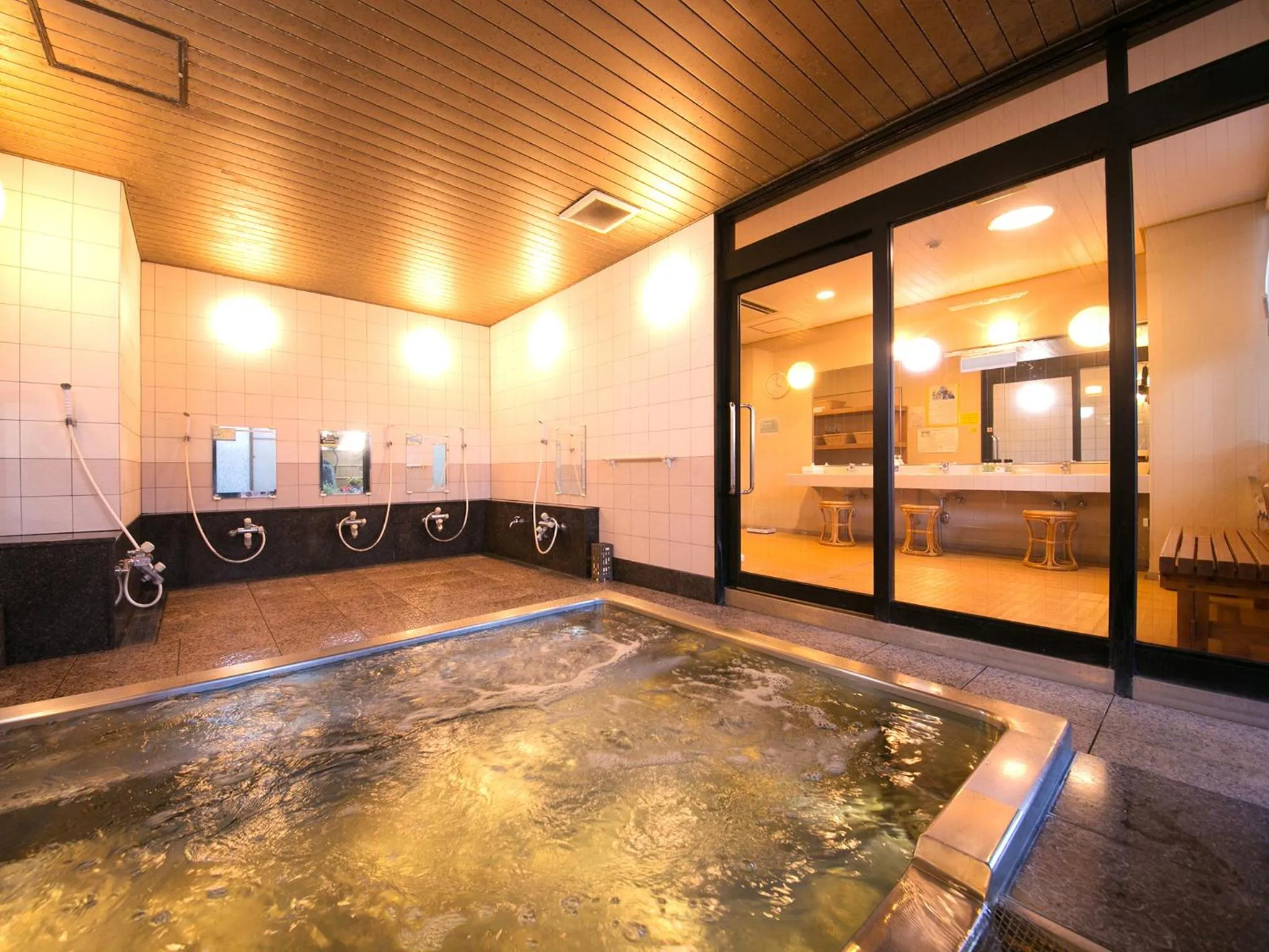 Public Bath in Matsukaze