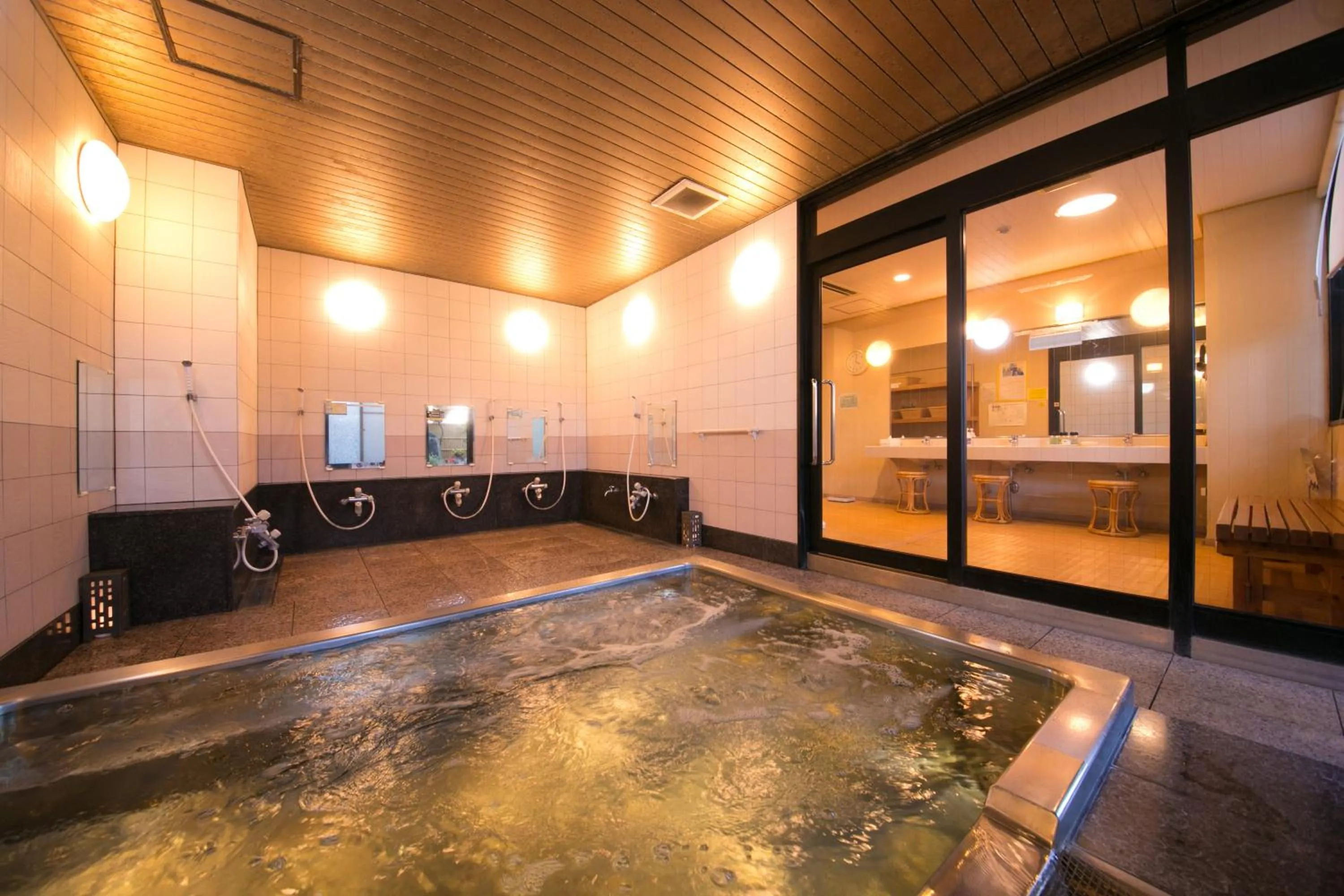 Public Bath in Matsukaze