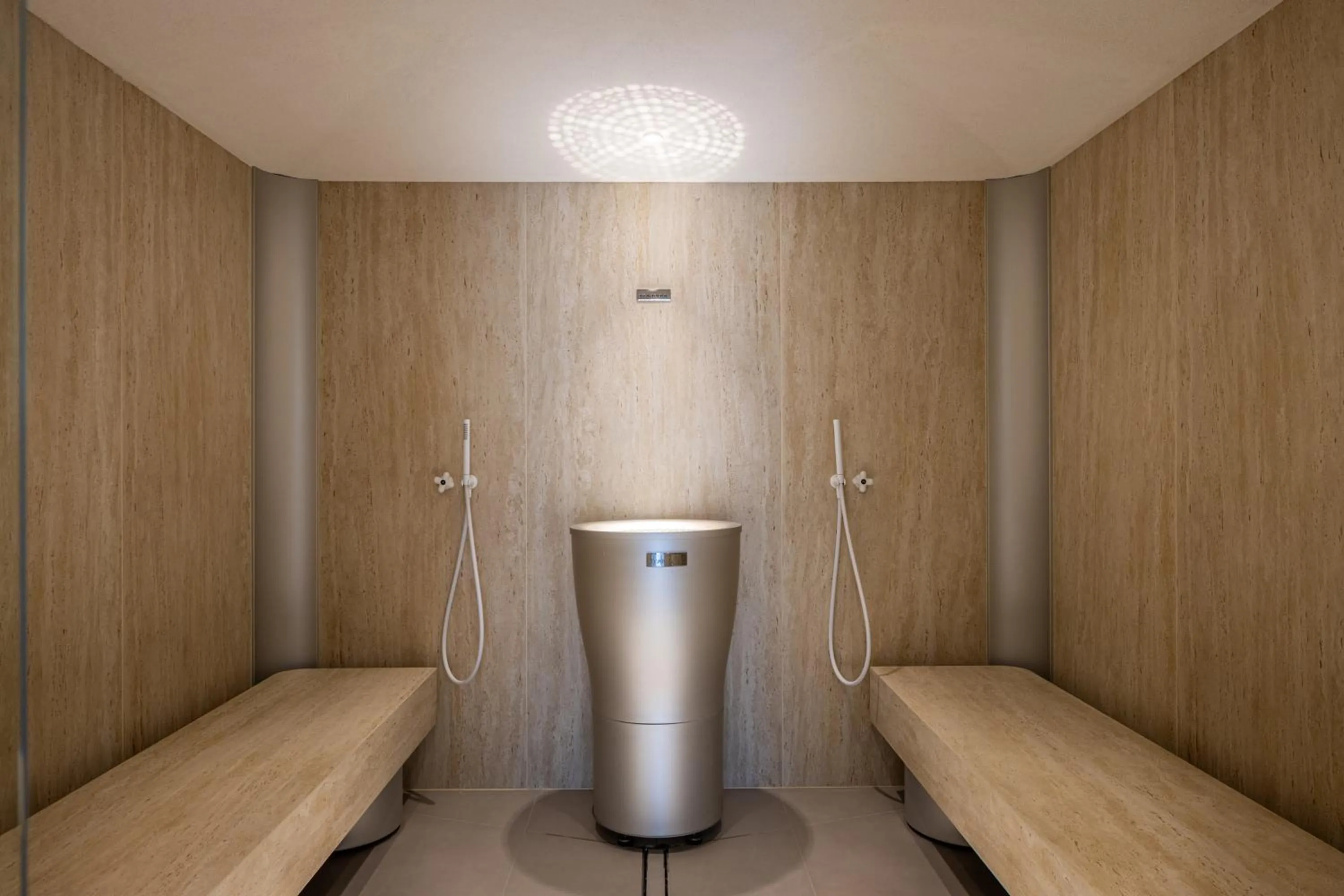 Steam room in Hotel Du Lac et Bellevue