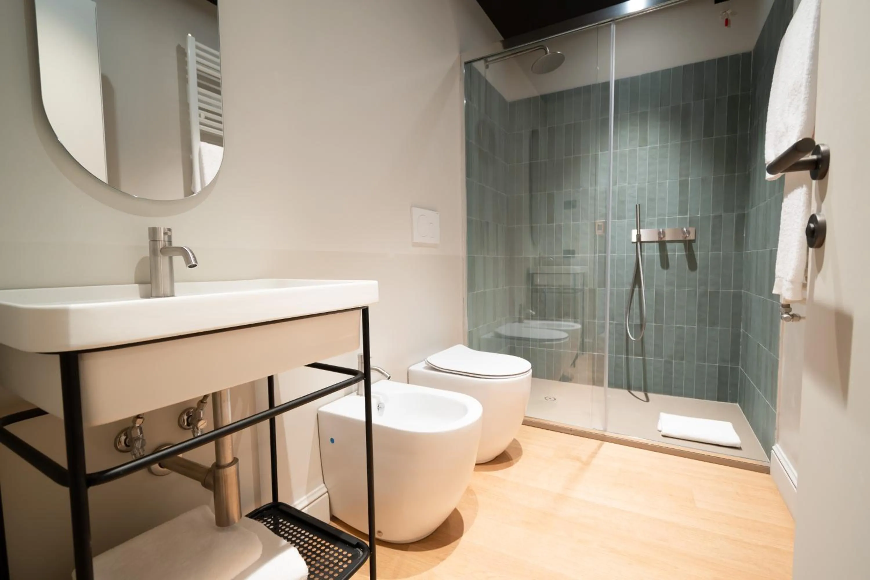 Shower in Hotel Casa W