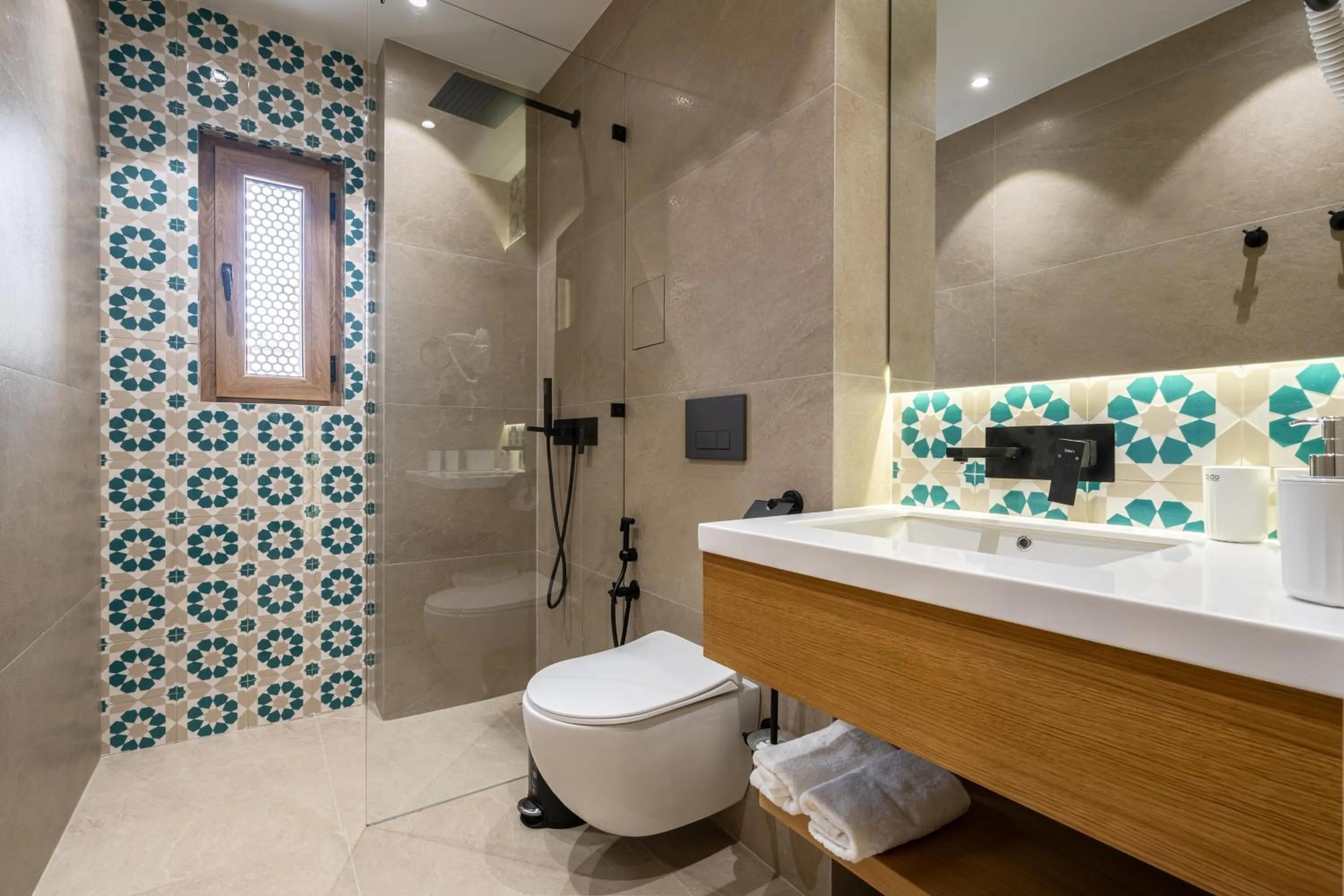 Shower in Sarhad Hotel