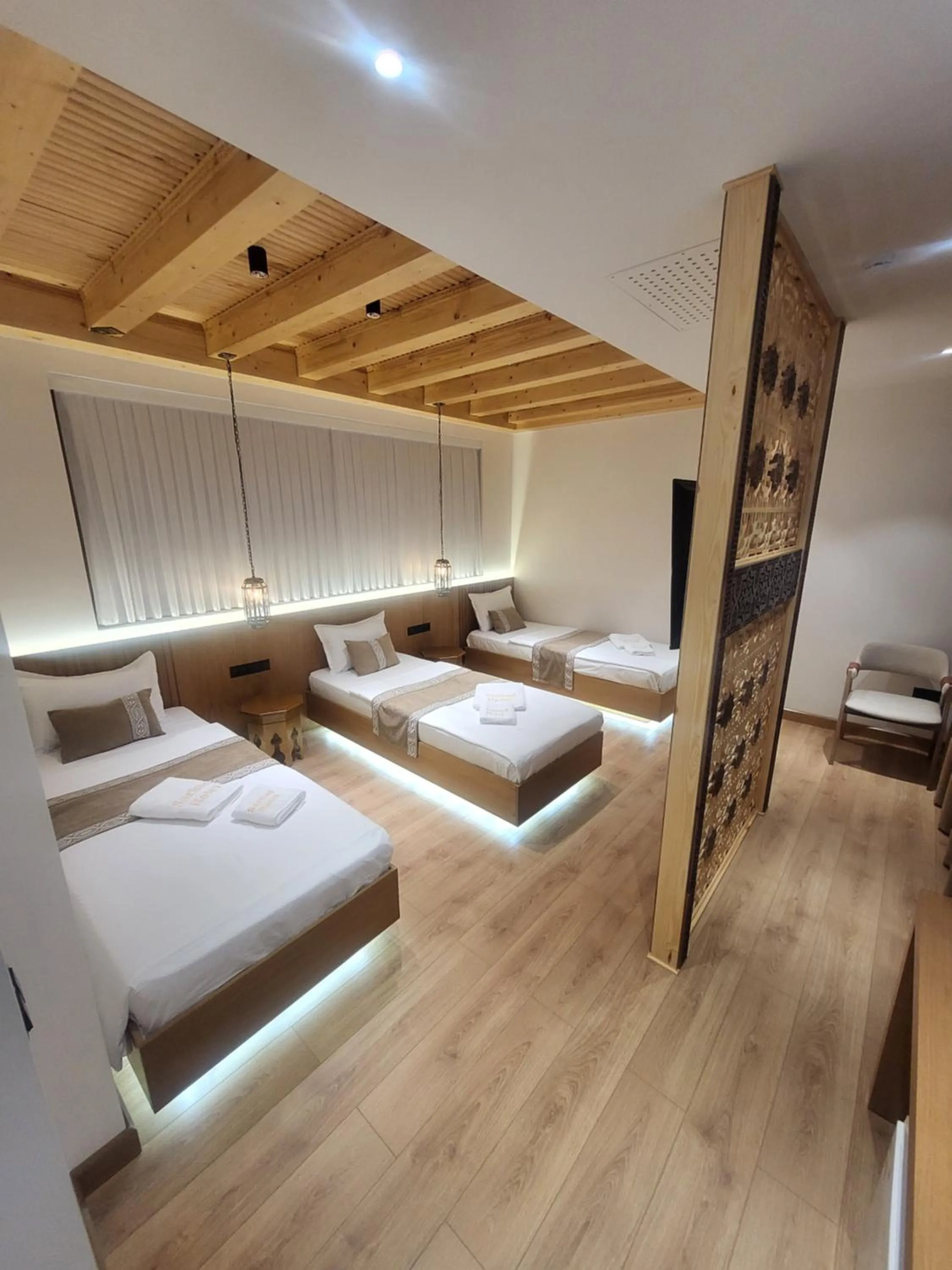 Photo of the whole room, Bed in Sarhad Hotel