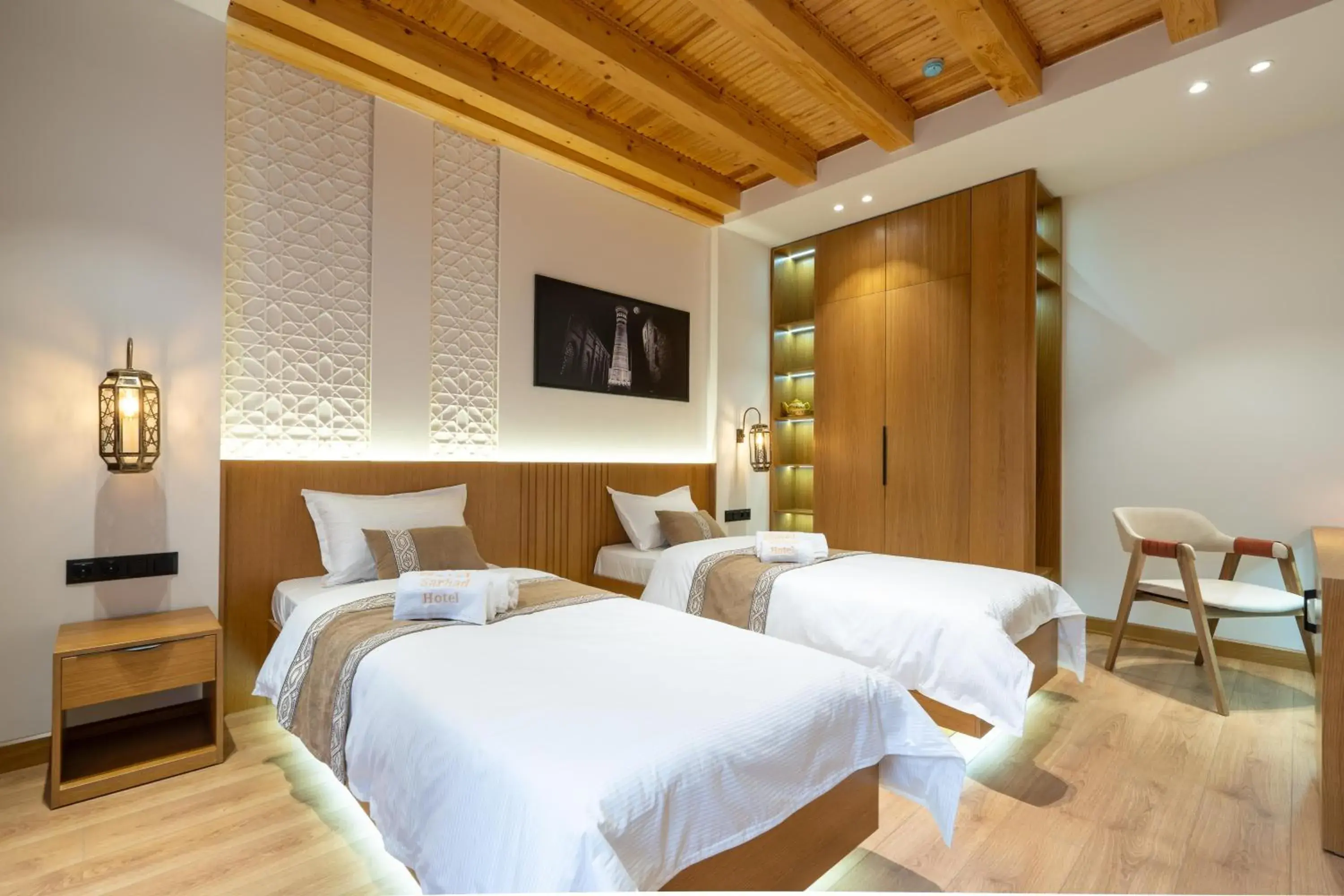 Large Twin Room in Sarhad Hotel Large Twin Room in Sarhad Hotel