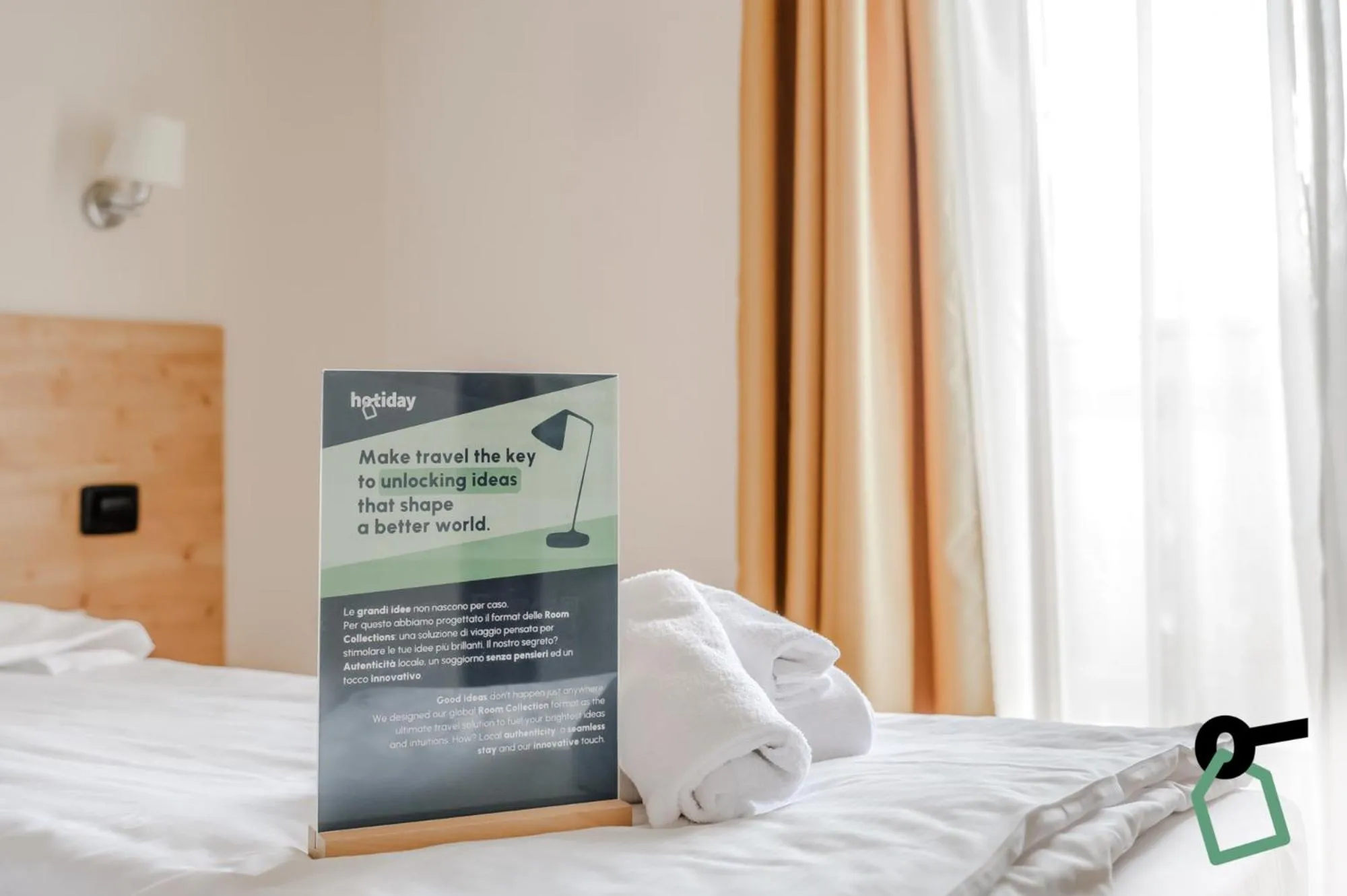 Logo/Certificate/Sign, Bed in Hotiday Bormio Valdidentro