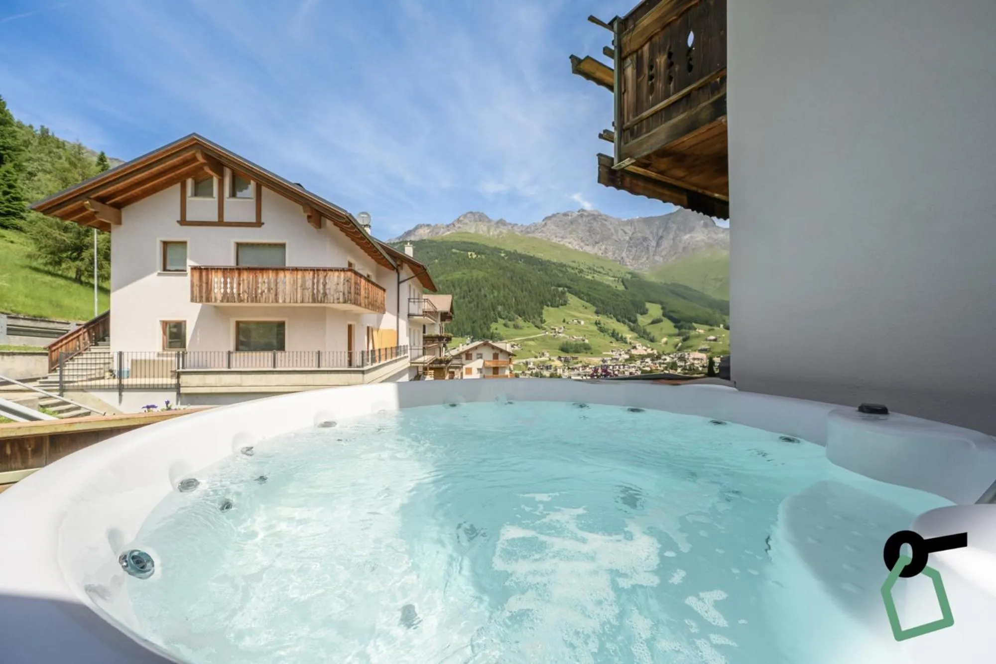 Hot Tub in Hotiday Bormio Valdidentro