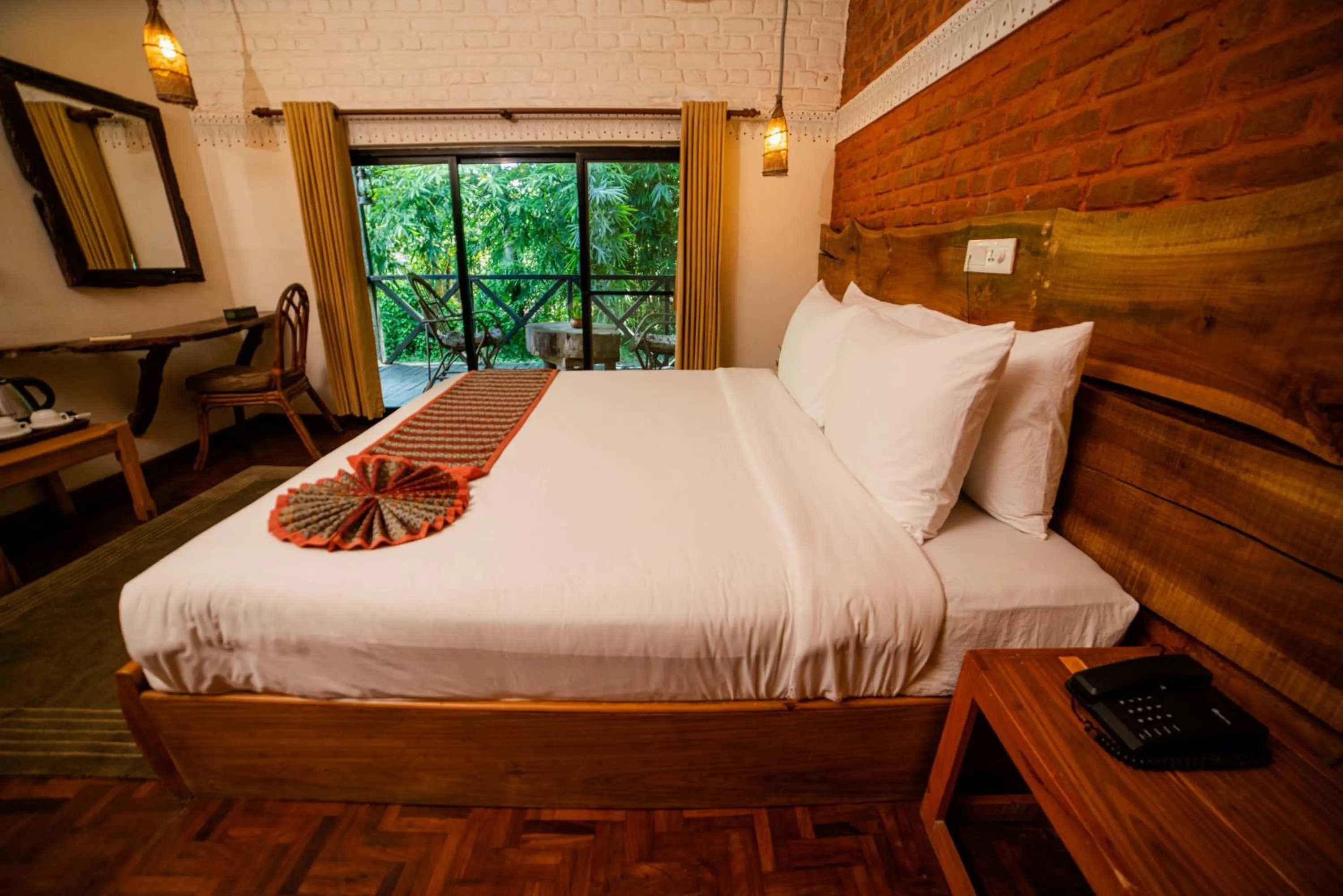 View (from property/room), Bed in Siddhartha Wildlife Retreat