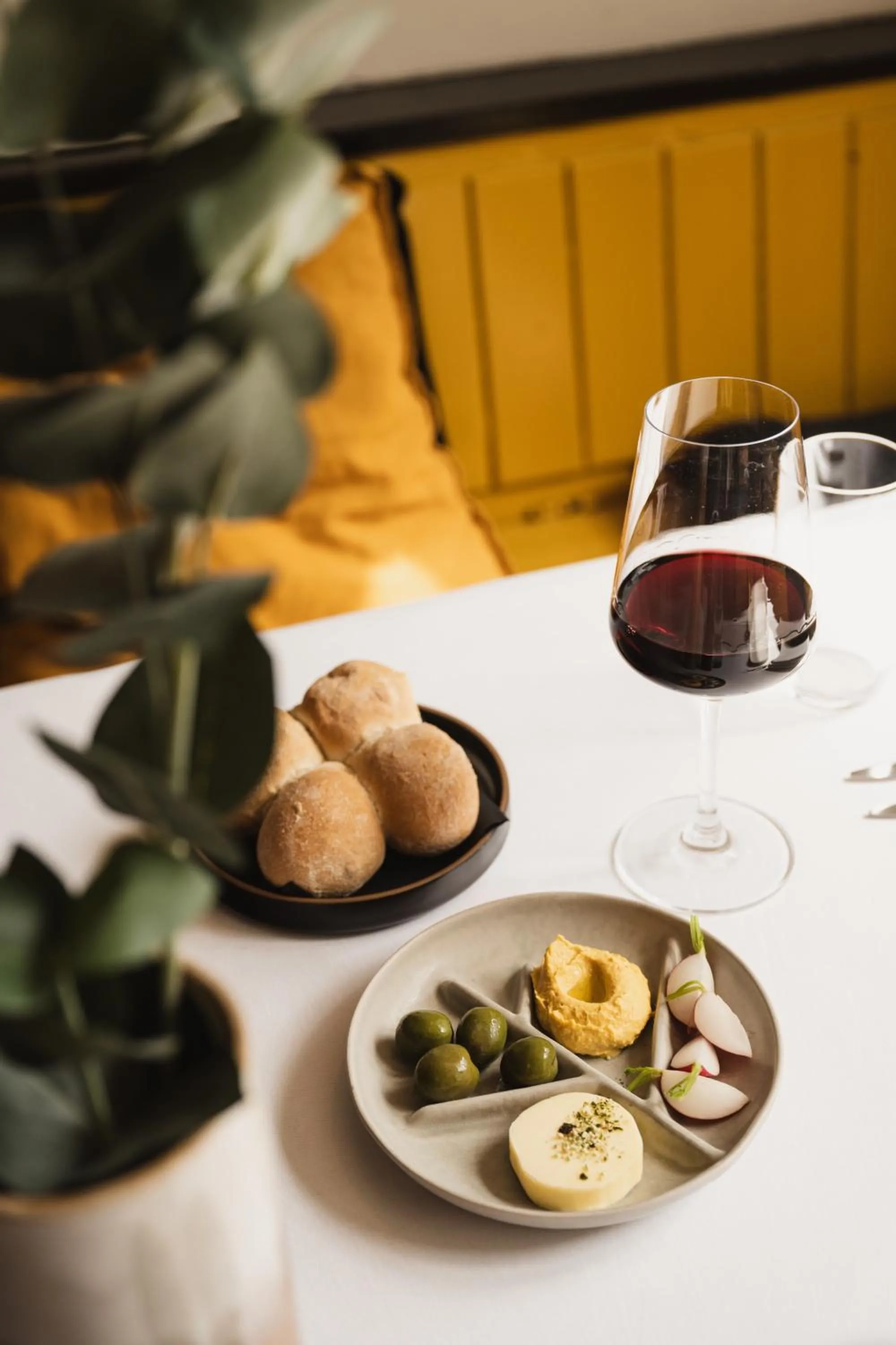 Food and drinks in Hotel Huize Koningsbosch