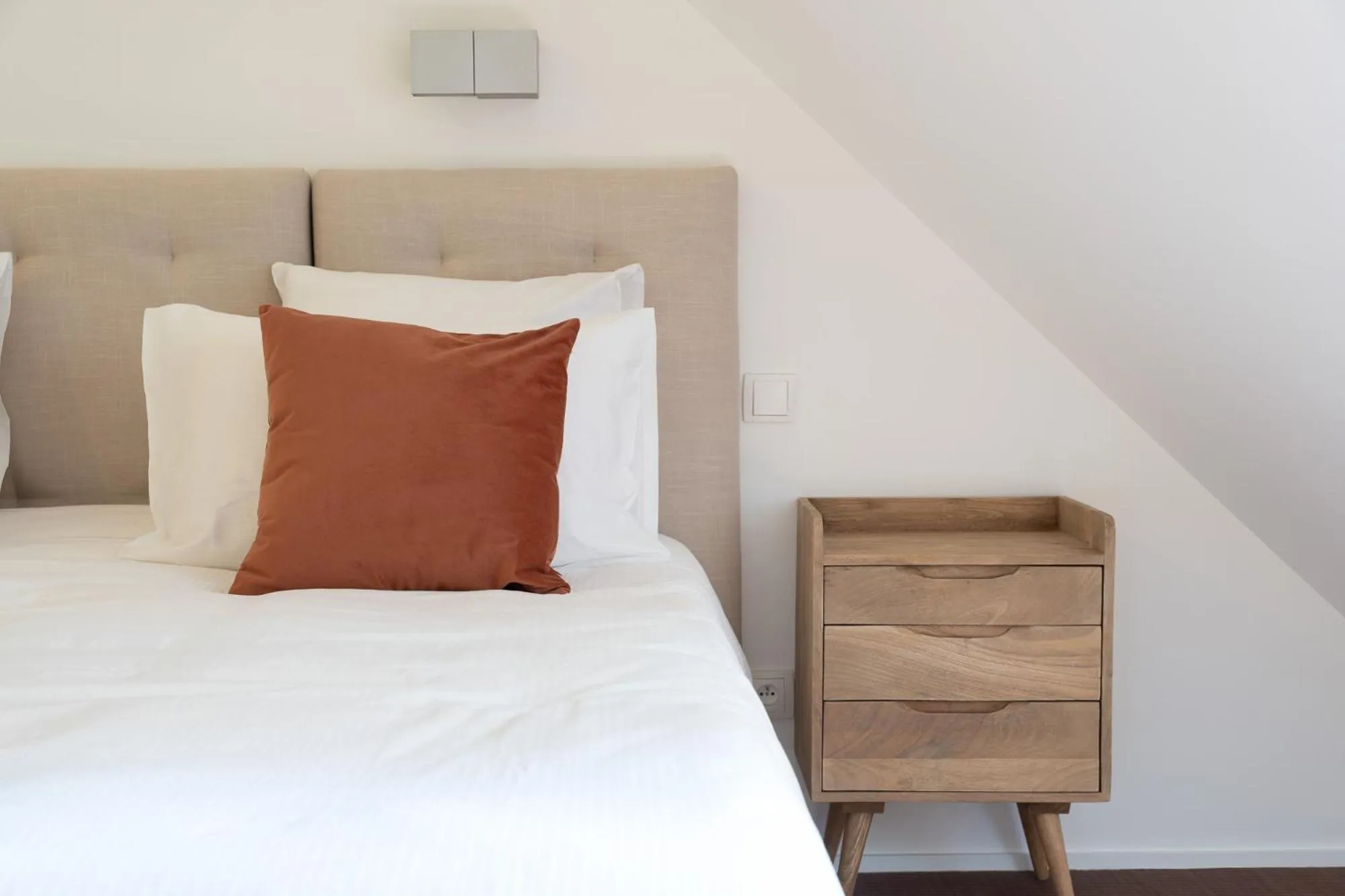 Bedroom, Bed in La Petite Fugue