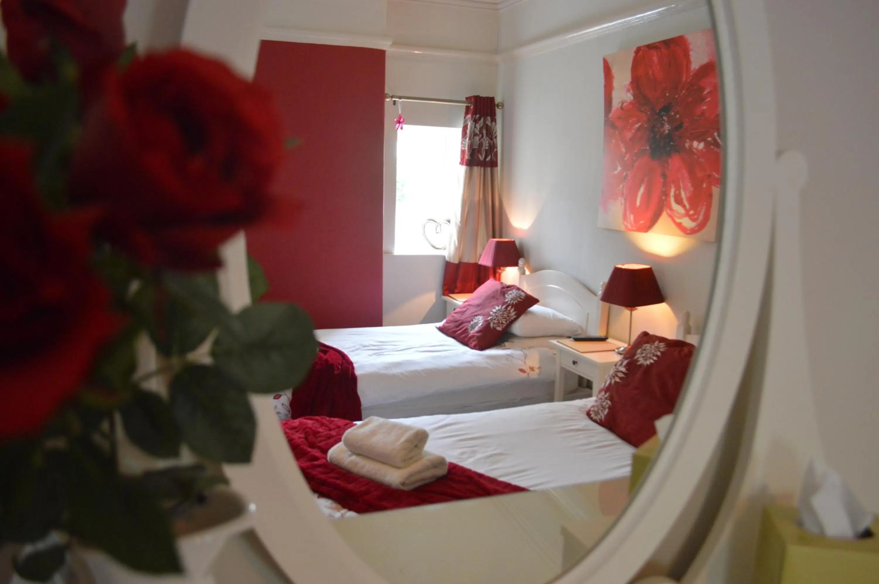 Photo of the whole room in Witchingham B&B