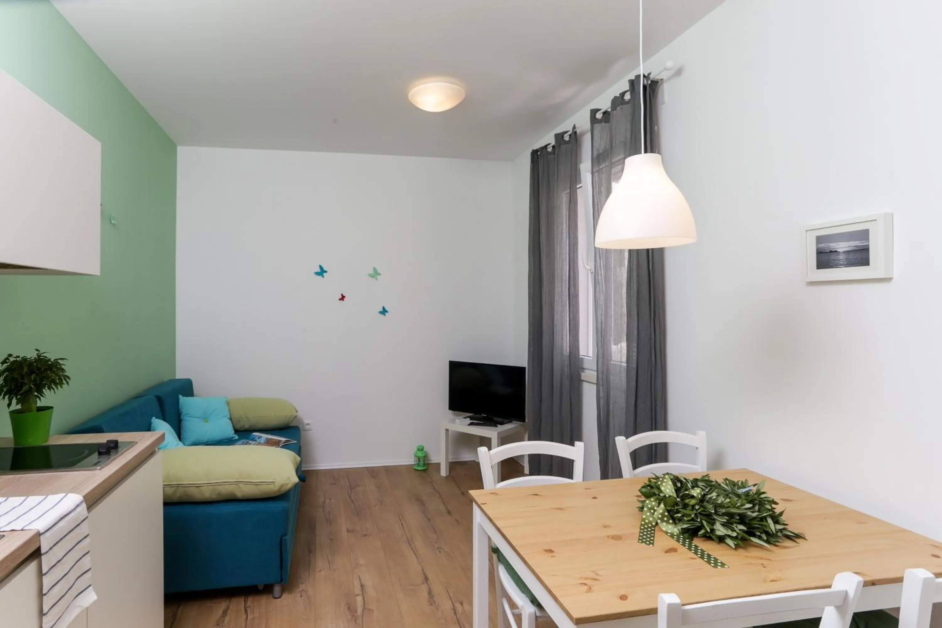 Dining area in Apartments Villa Karmen