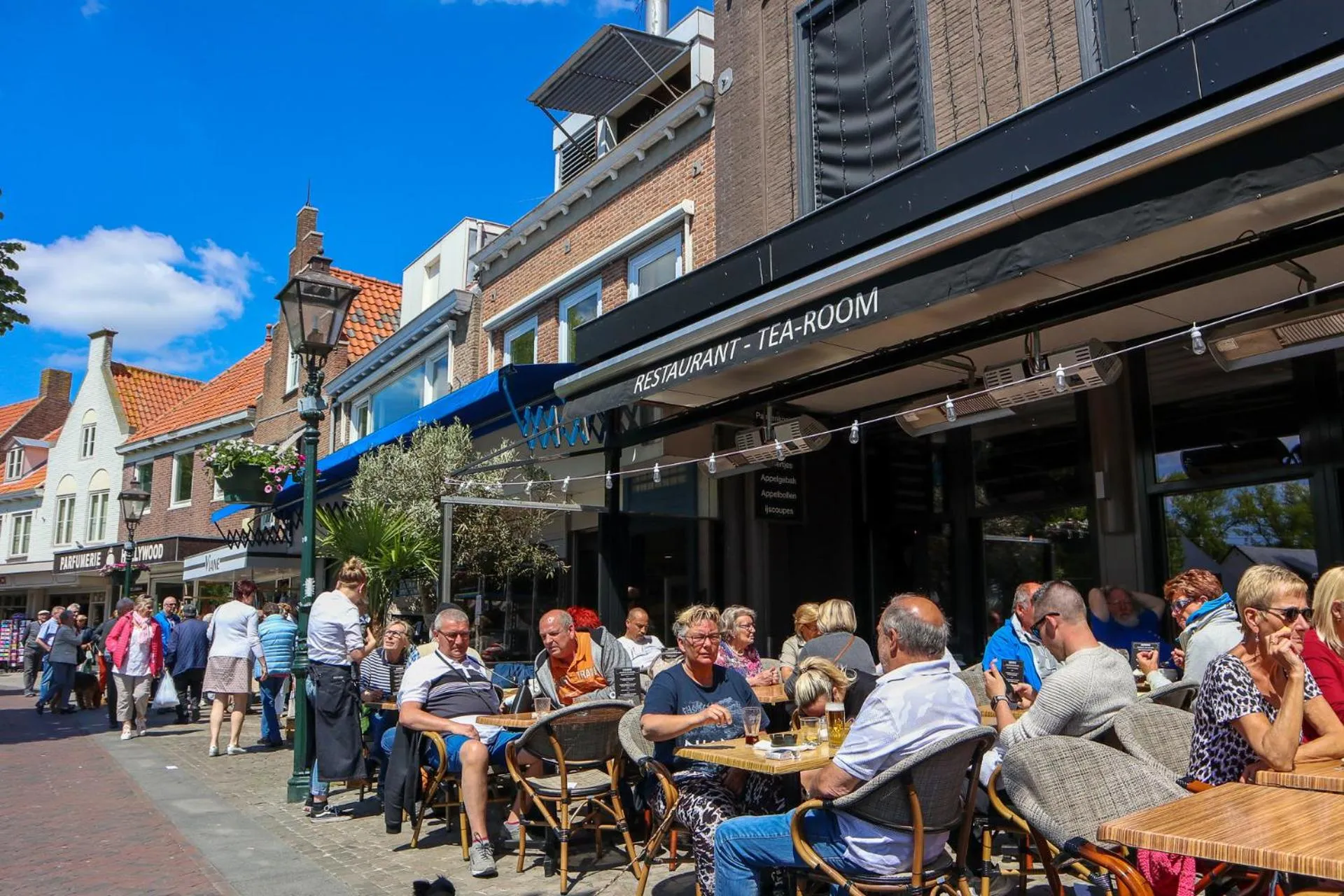 Restaurant/places to eat in EuroParcs Schoneveld