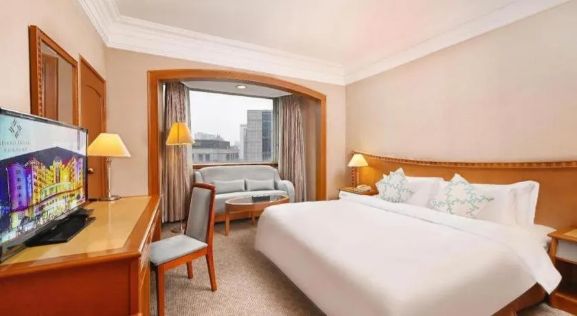 Bed in Haihua Hotel Hangzhou