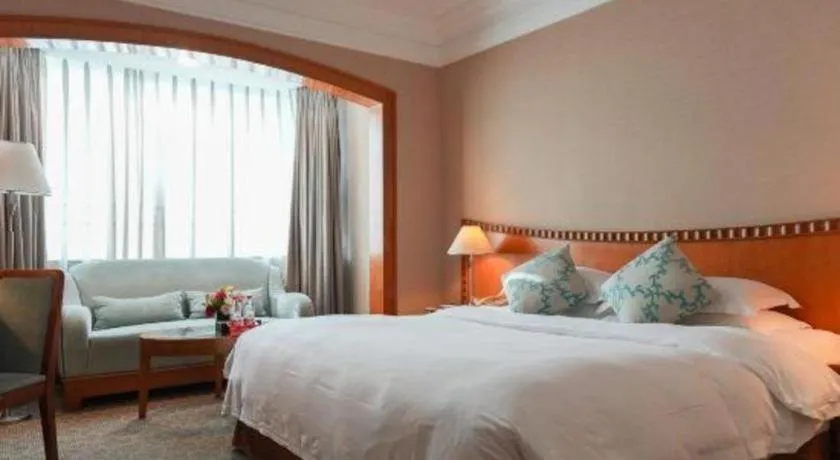 Bed in Haihua Hotel Hangzhou