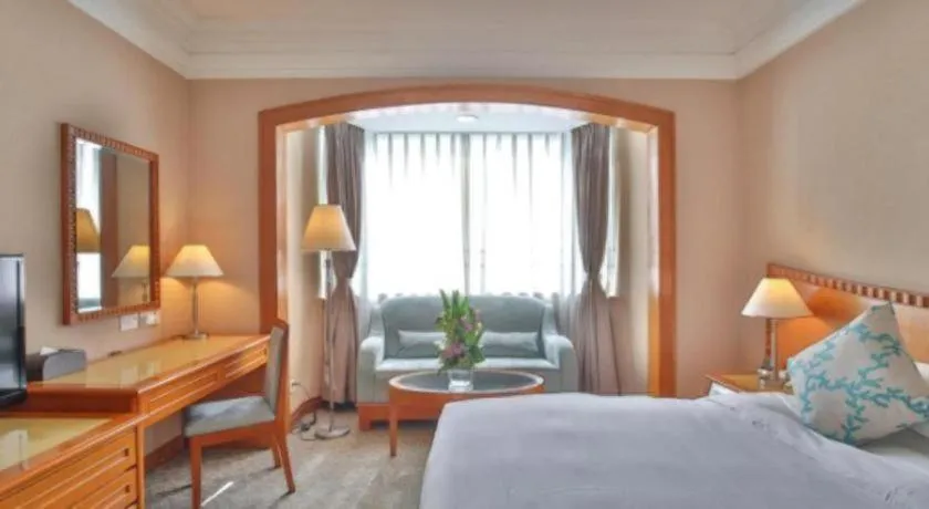 Bed in Haihua Hotel Hangzhou