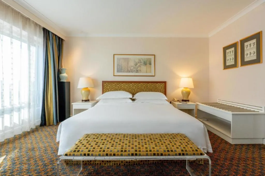 Bed in Grand Skylight Hotel Royal, Beijing