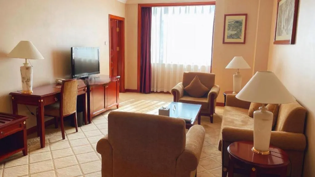 Xinhai Jinjiang Hotel