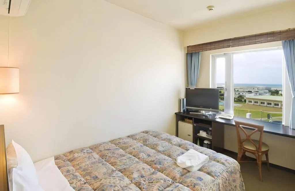 Bed in Hotel Gran View Okinawa