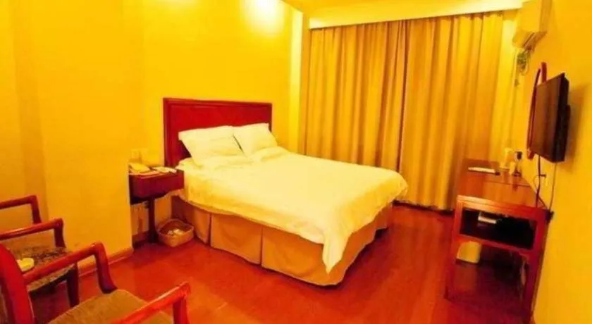 Bed in GME NanJing CaoChanGMEn Nanyihou Stress Hotel