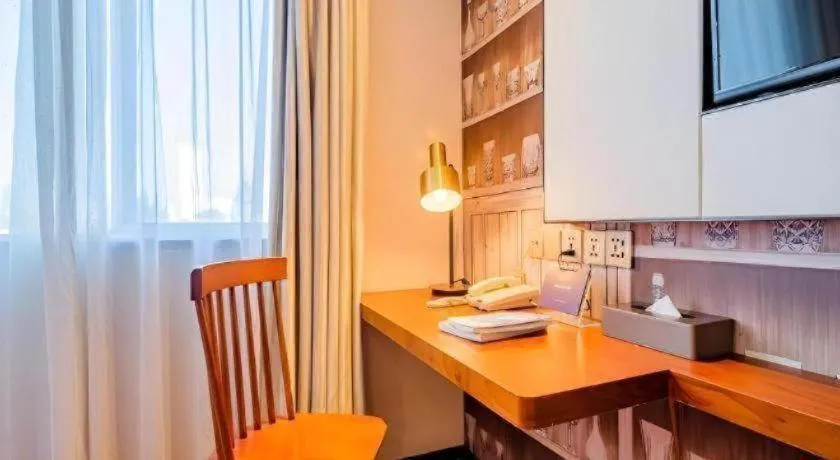 GME NanJing CaoChanGMEn Nanyihou Stress Hotel