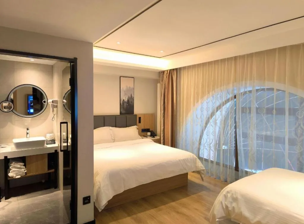 Bed in GreenTree Inn Harbin Central Avenue