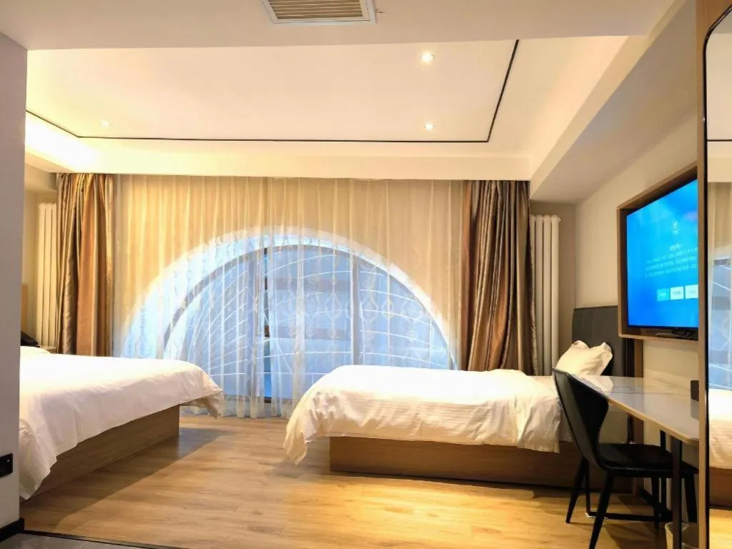 Bed in GreenTree Inn Harbin Central Avenue