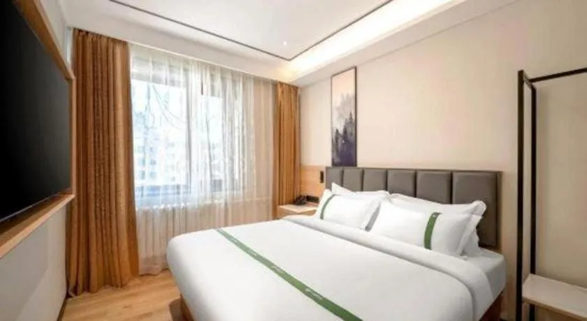 Bed in GreenTree Inn Harbin Central Avenue