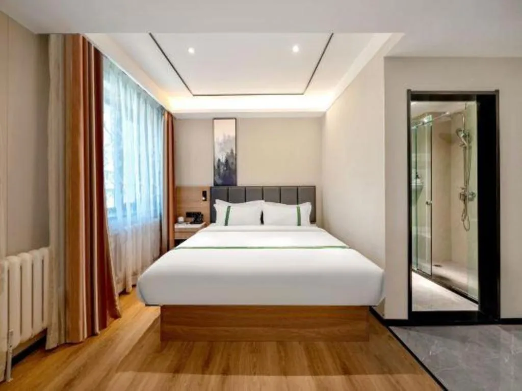Bed in GreenTree Inn Harbin Central Avenue