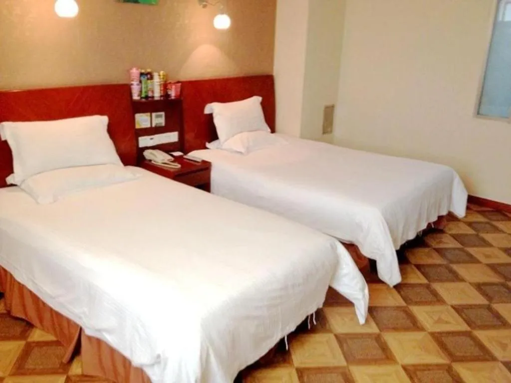 Bed in GreenTree Inn Rizhao Train Station