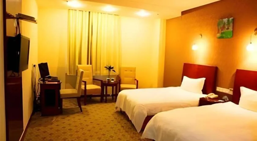 Bed in GreenTree Inn Rizhao Train Station